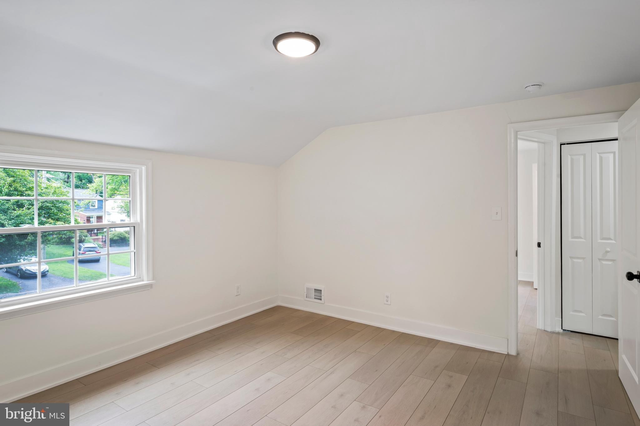 WOODMOOR - Residential