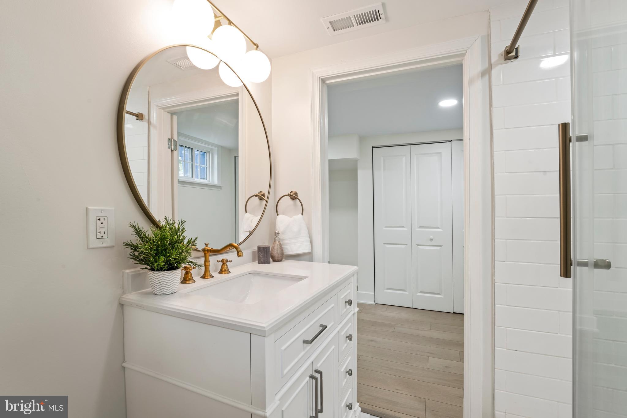 WOODMOOR - Residential