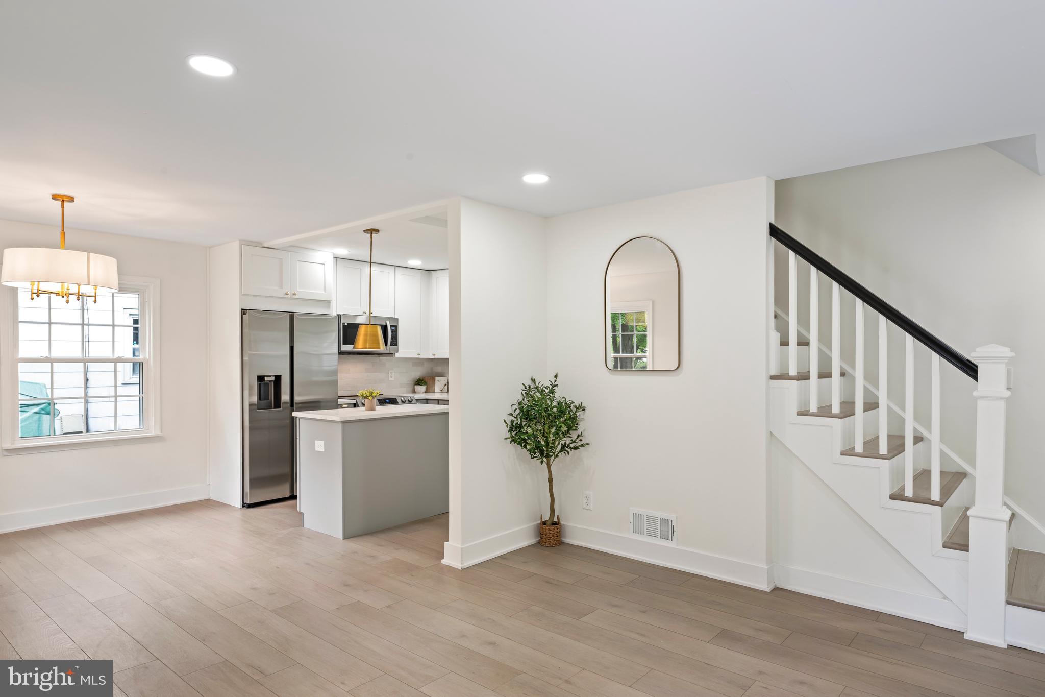 WOODMOOR - Residential