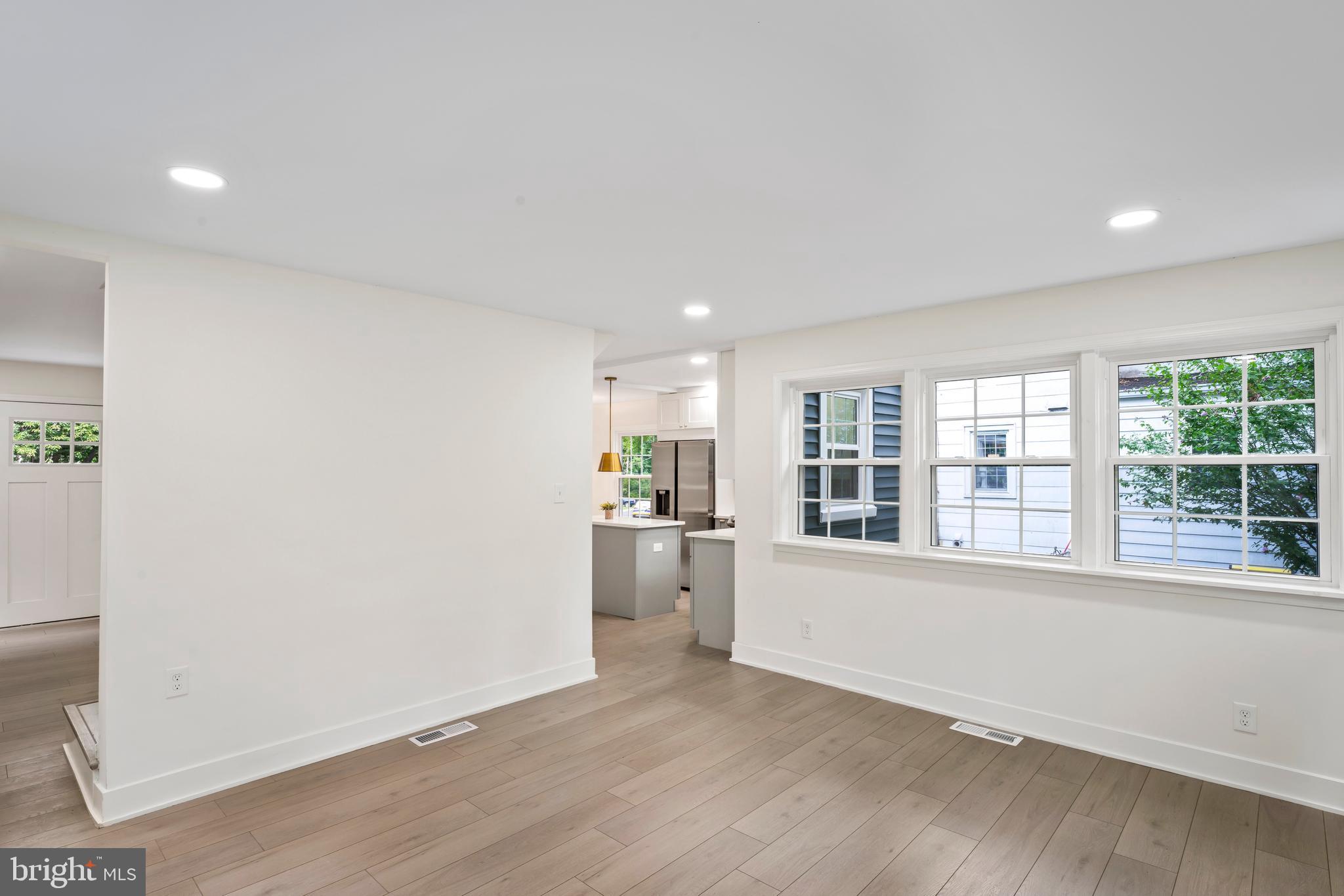 WOODMOOR - Residential