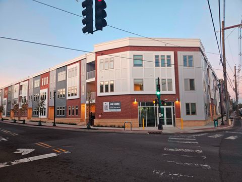 200 HAMILTON AVENUE 111 TRENTON NJ 08609