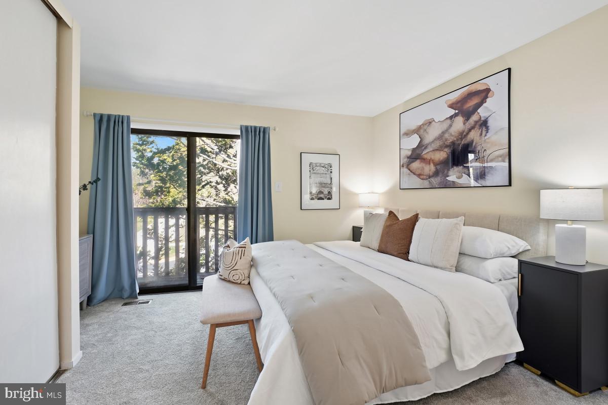 RESTON - Residential