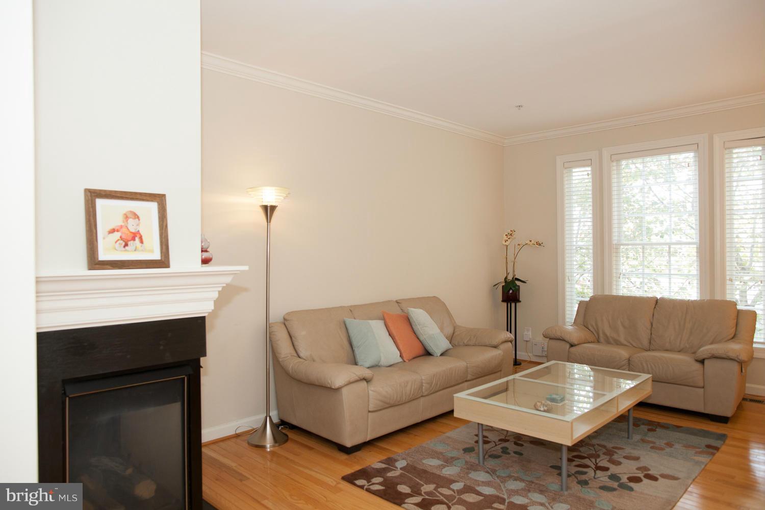 JEFFERSON PARK - Residential Lease