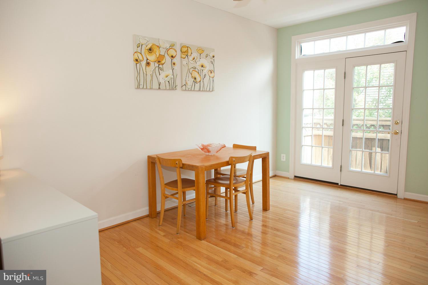 JEFFERSON PARK - Residential Lease