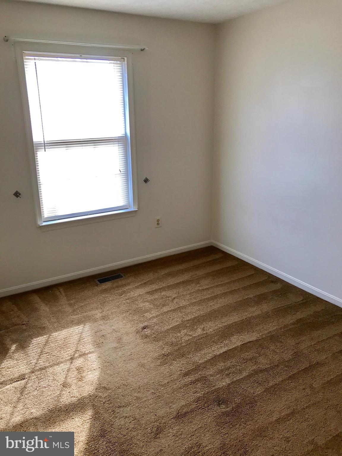 BOWLING BROOK FARMS - Residential Lease