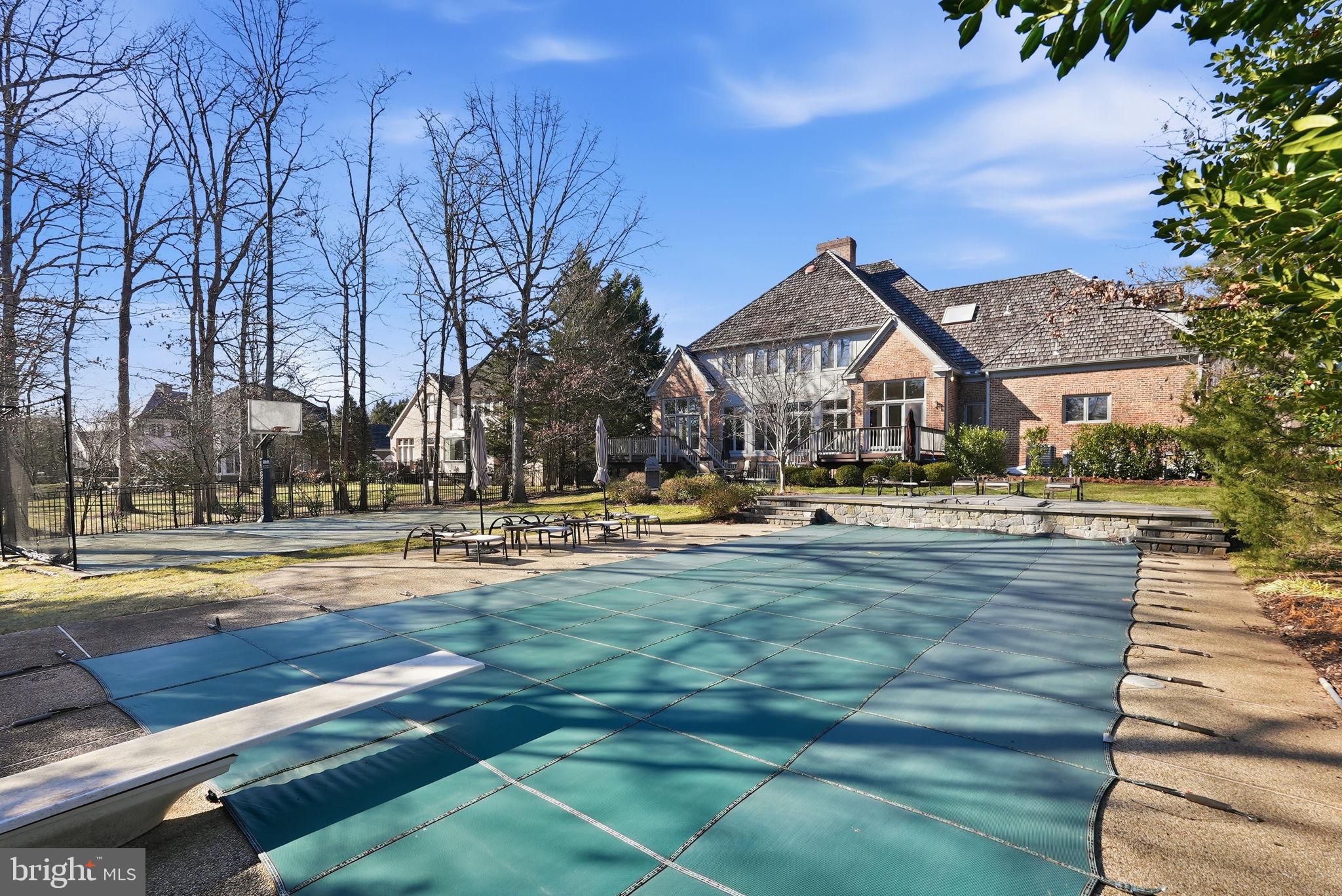 AVENEL - Residential