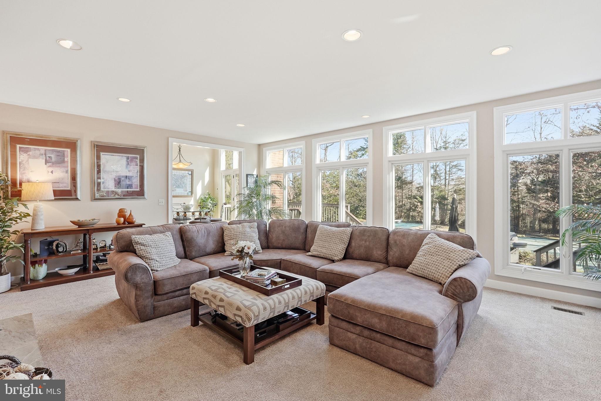 AVENEL - Residential