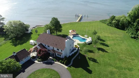 200 Mallard Cove Lane, Stevensville, MD MLS: MDQA2012866