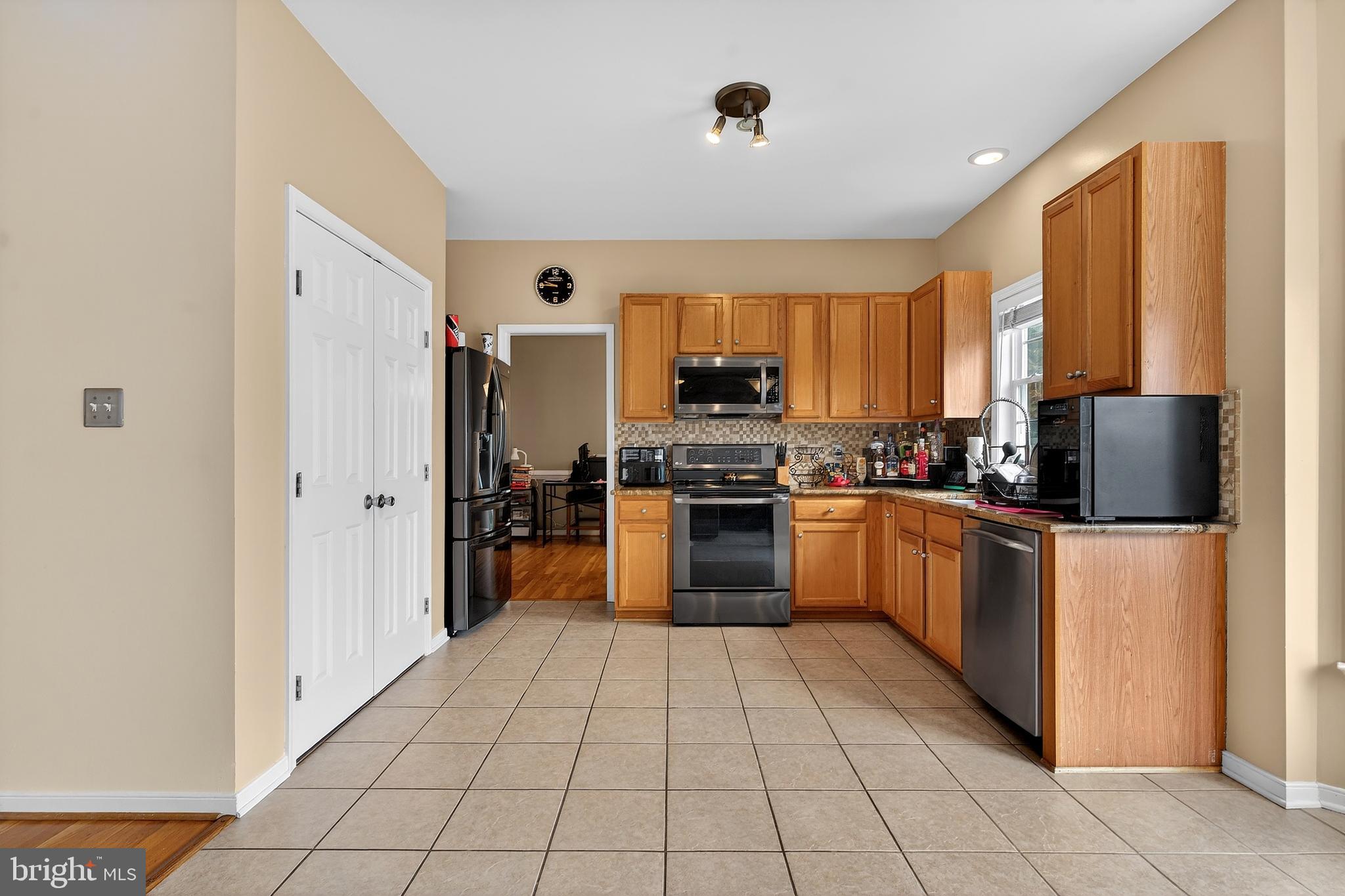 RIVERS BEND - Residential