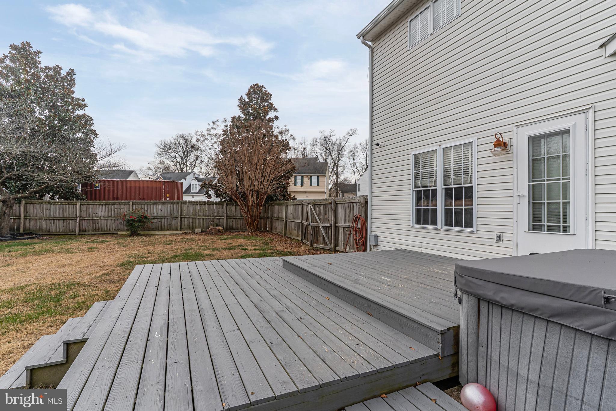 RIVERS BEND - Residential