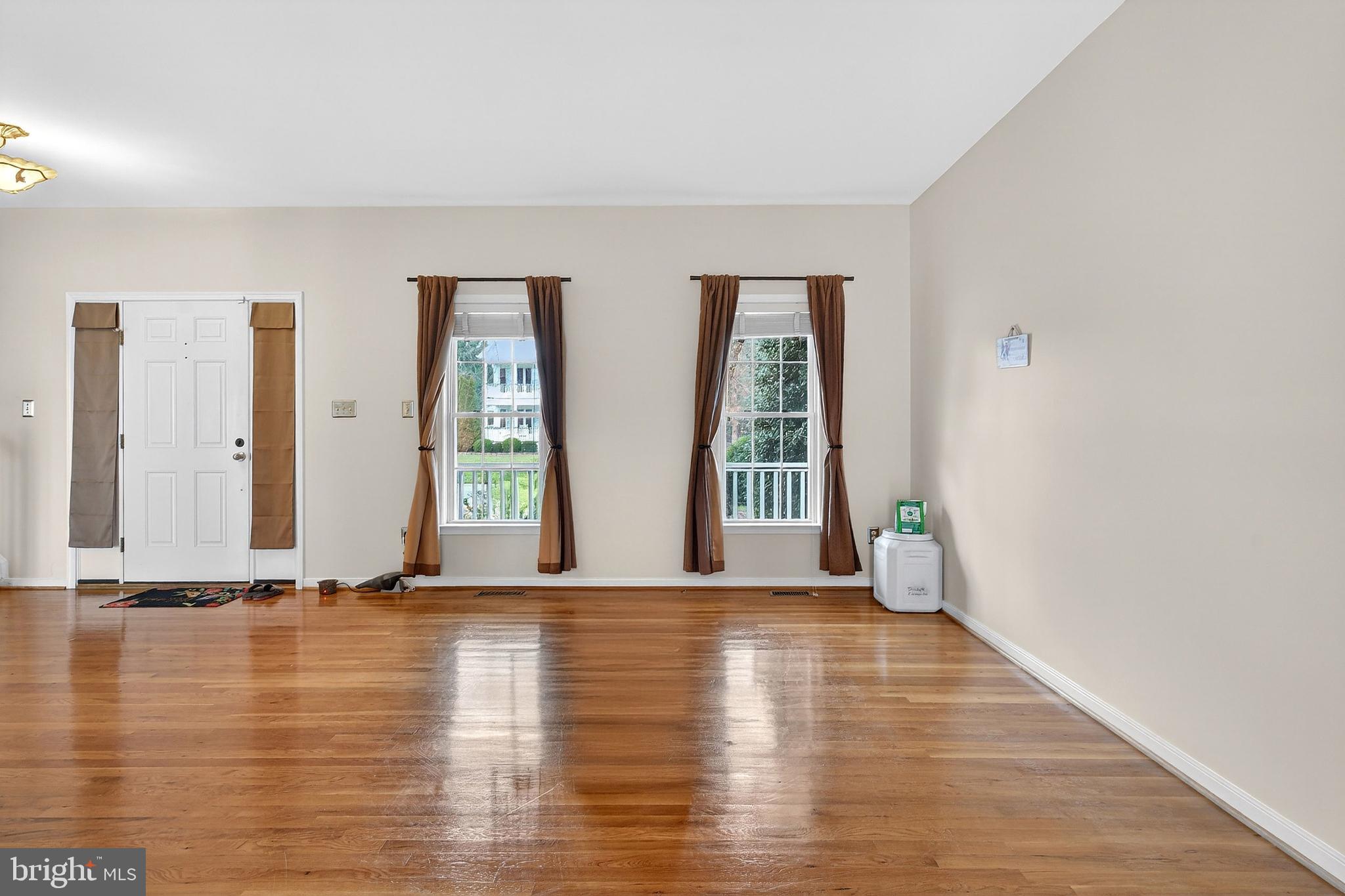 RIVERS BEND - Residential