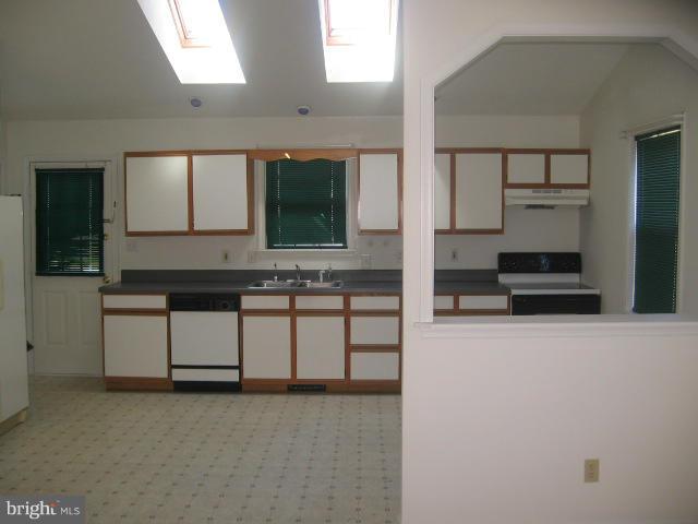 PBE MEADOW VIEW - Residential