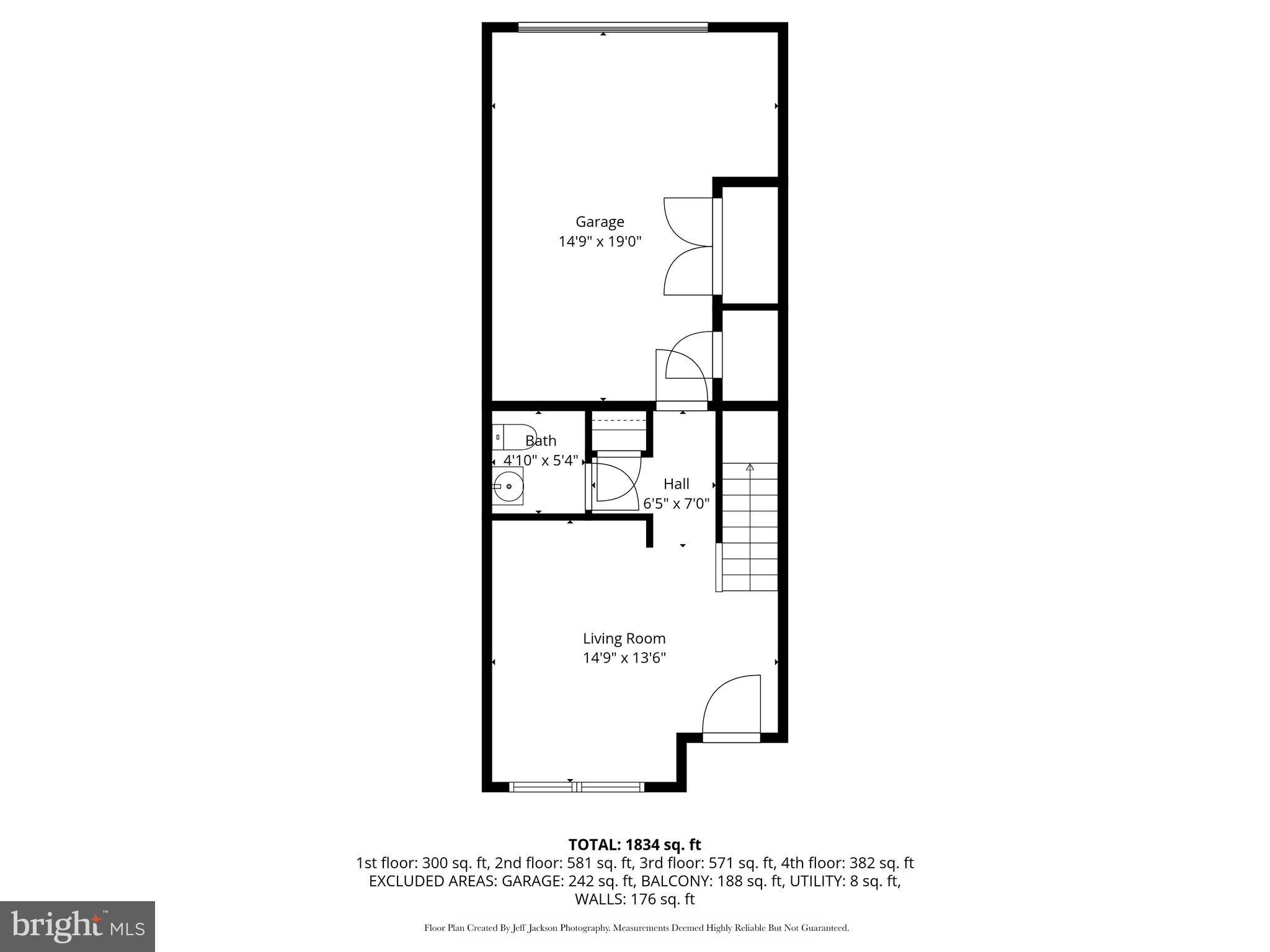 ADMIRALS SQUARE - Residential