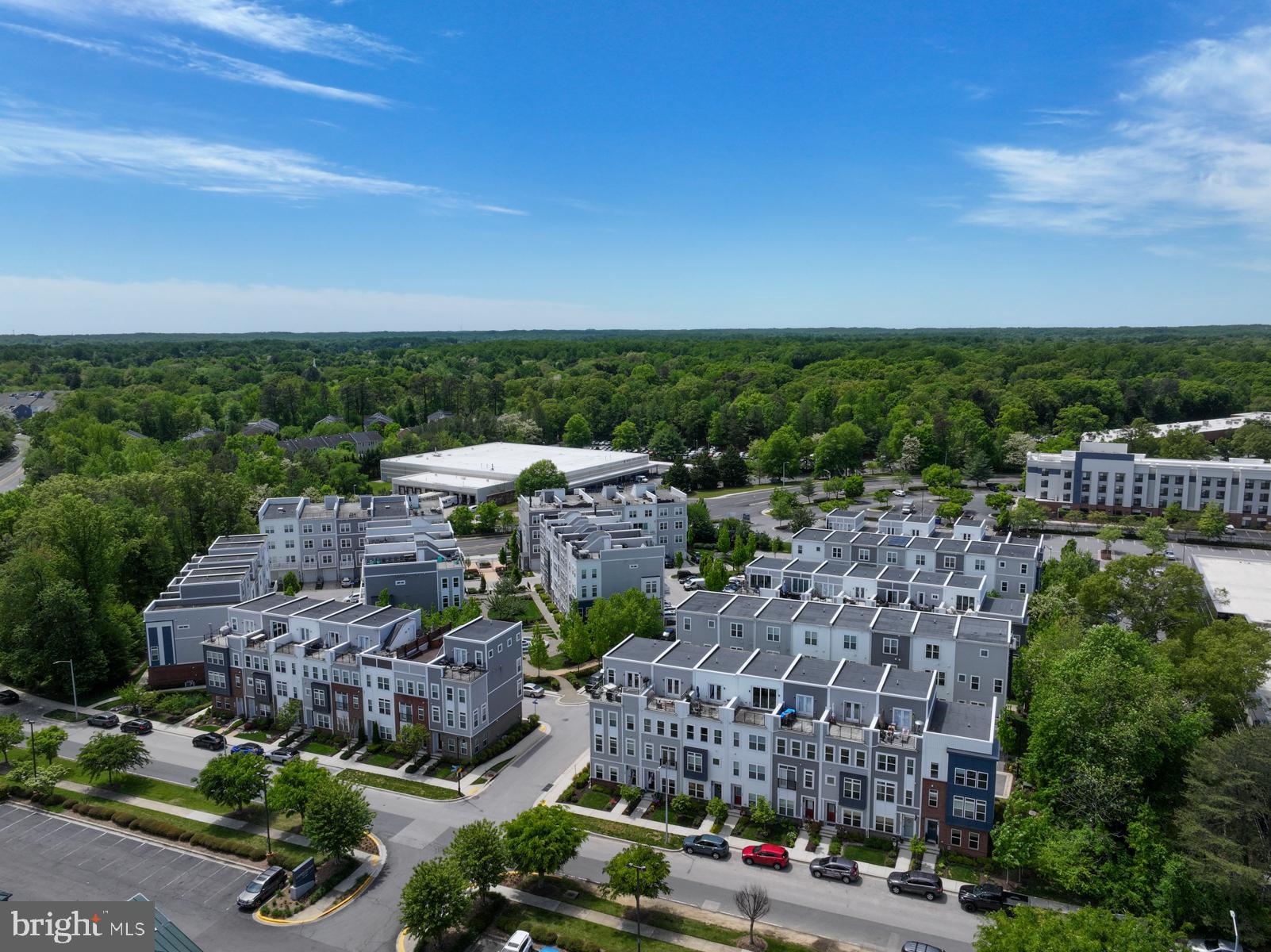 ADMIRALS SQUARE - Residential