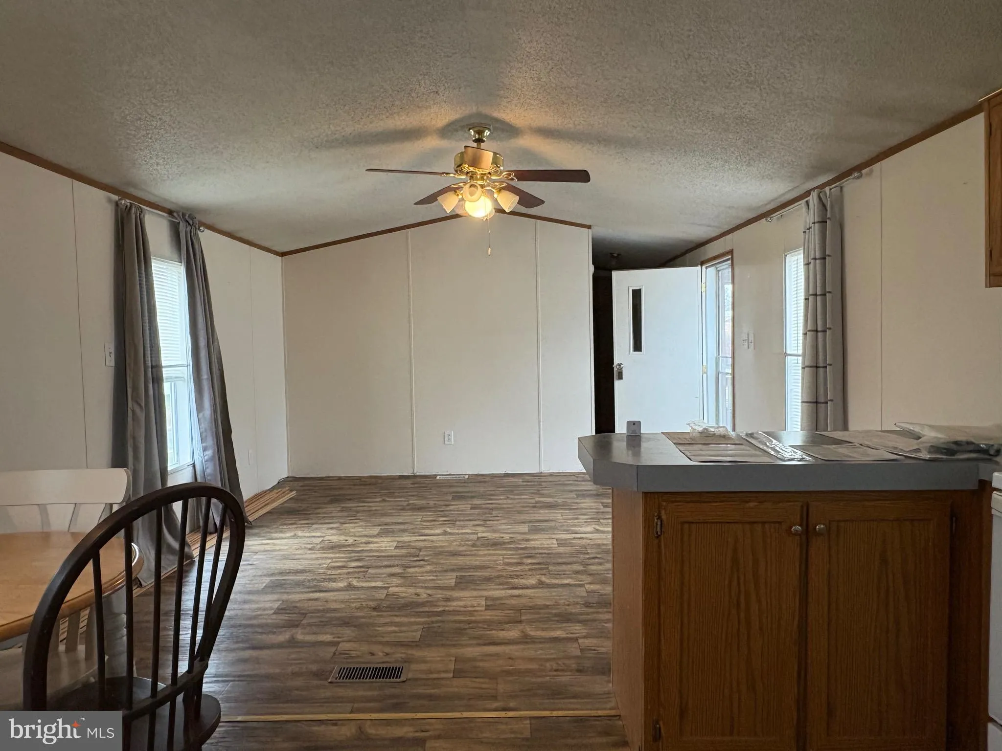 Shippensburg, Pennsylvania 17257, United States, 3 Bedrooms Bedrooms, ,1 BathroomBathrooms,Residential,Active,243657