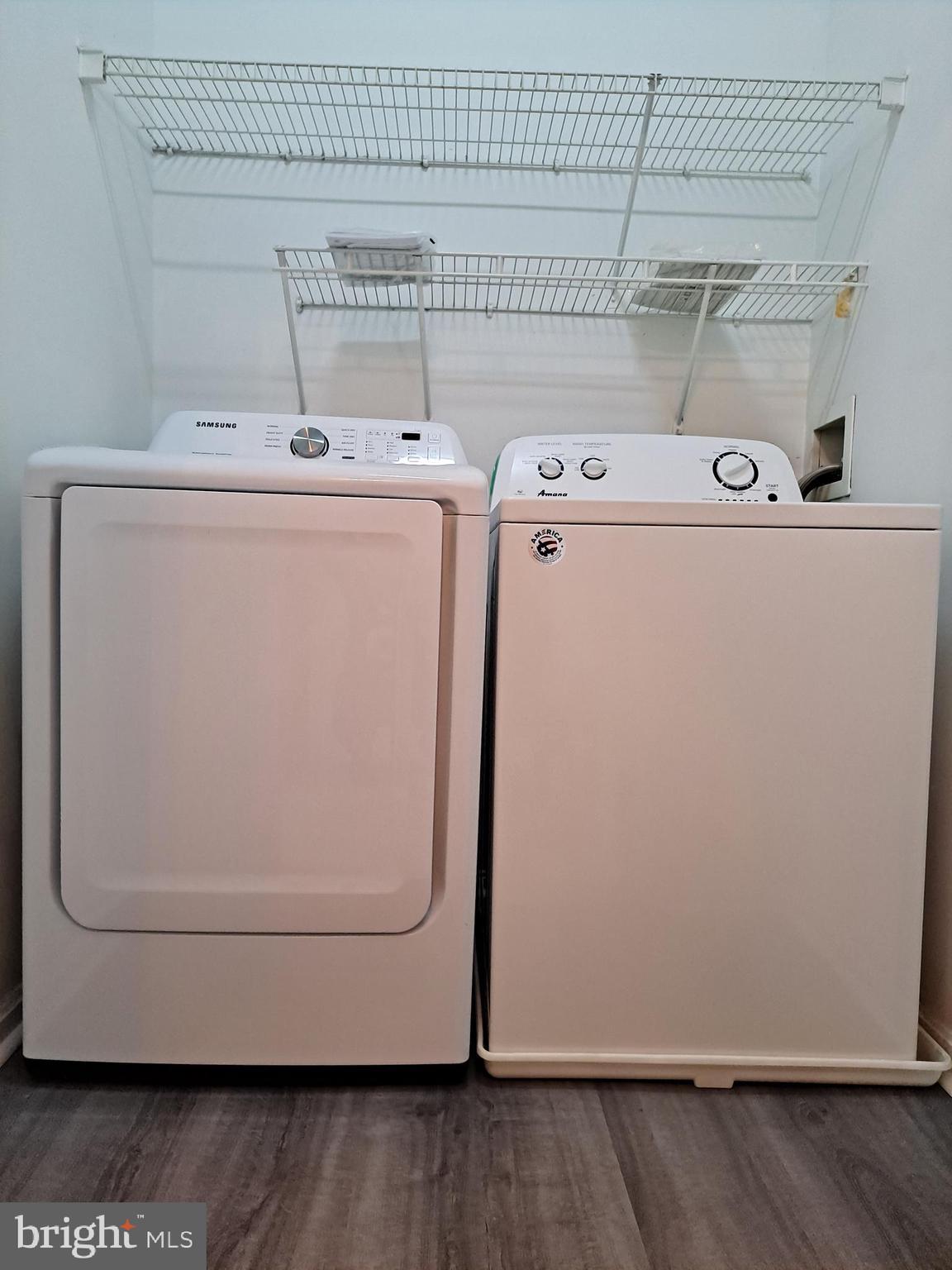 HAMPSHIRE HALL - Residential