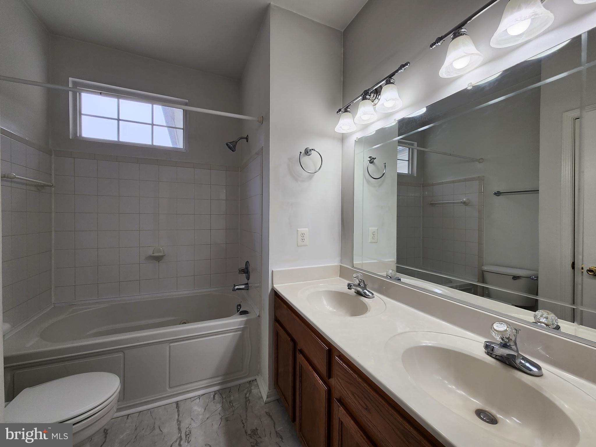 HAMPSHIRE HALL - Residential