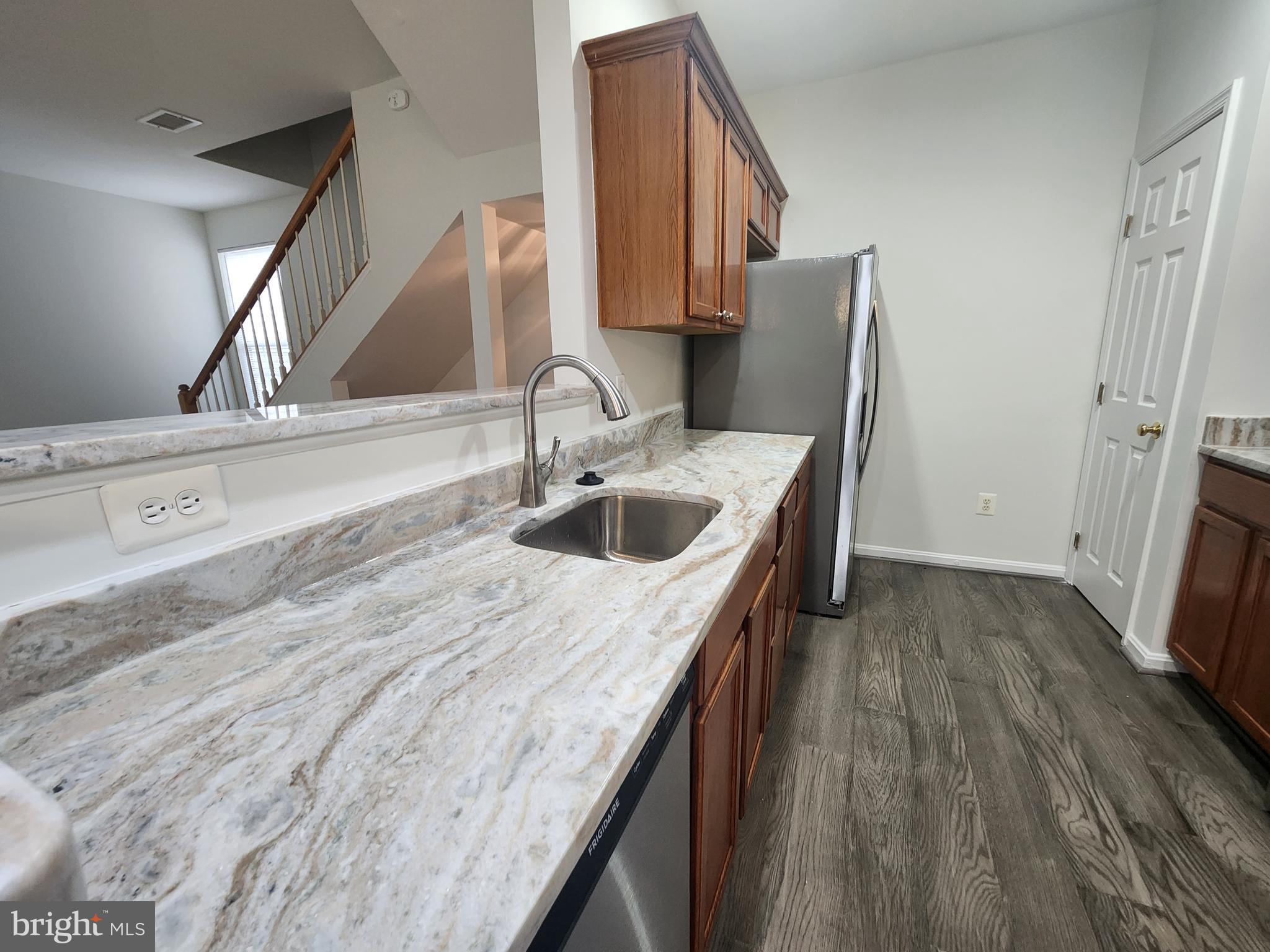 HAMPSHIRE HALL - Residential