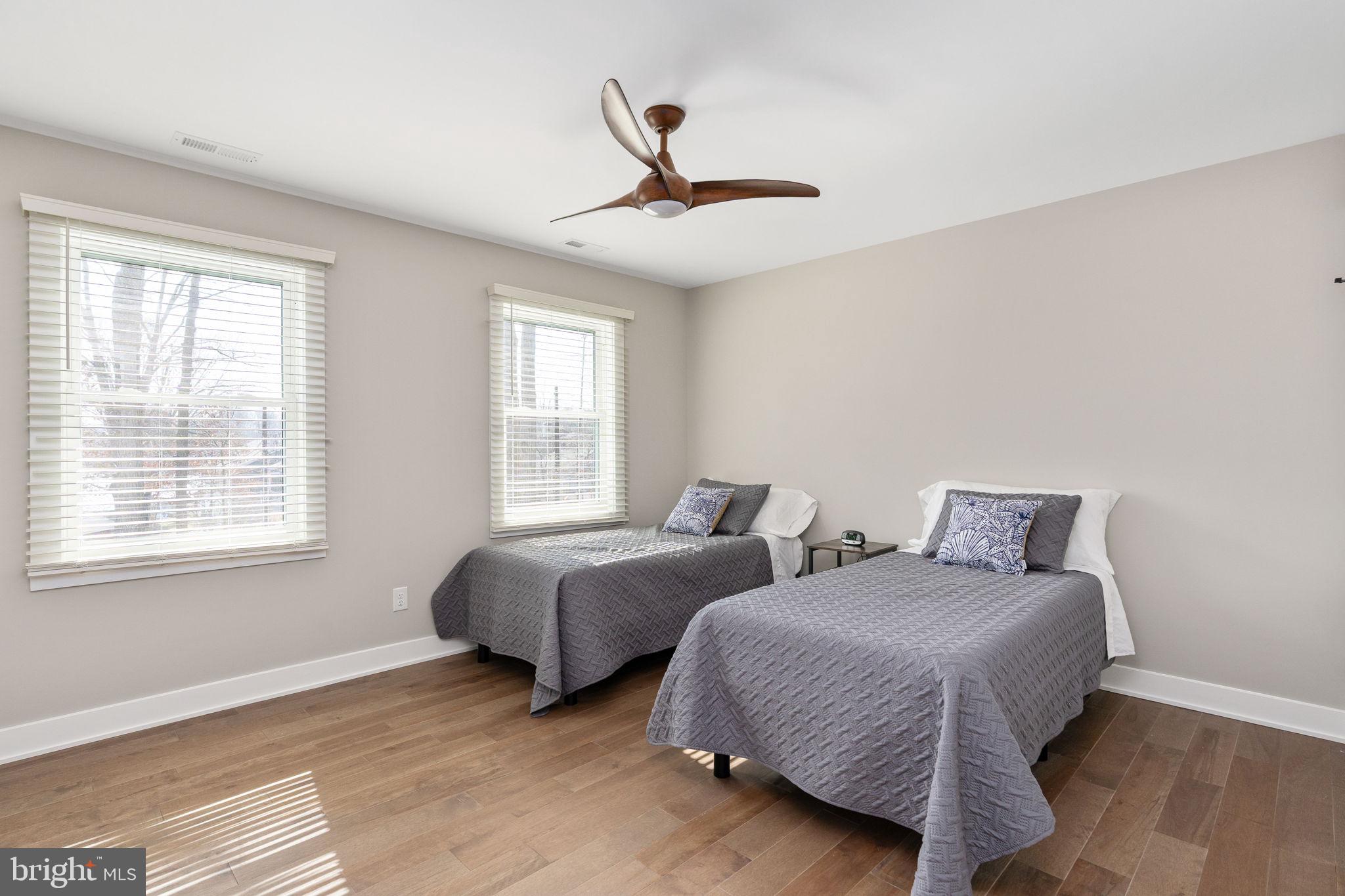 LAKE OF THE WOODS - Residential