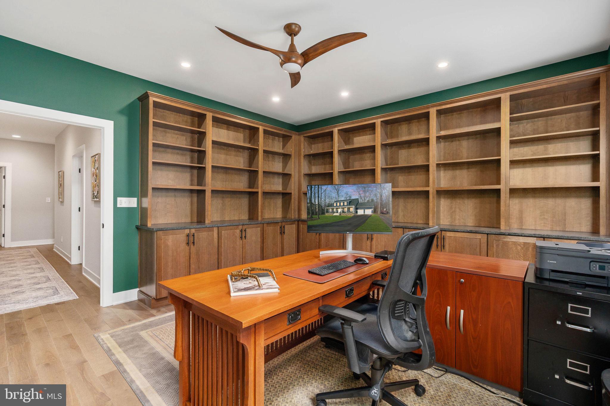 LAKE OF THE WOODS - Residential