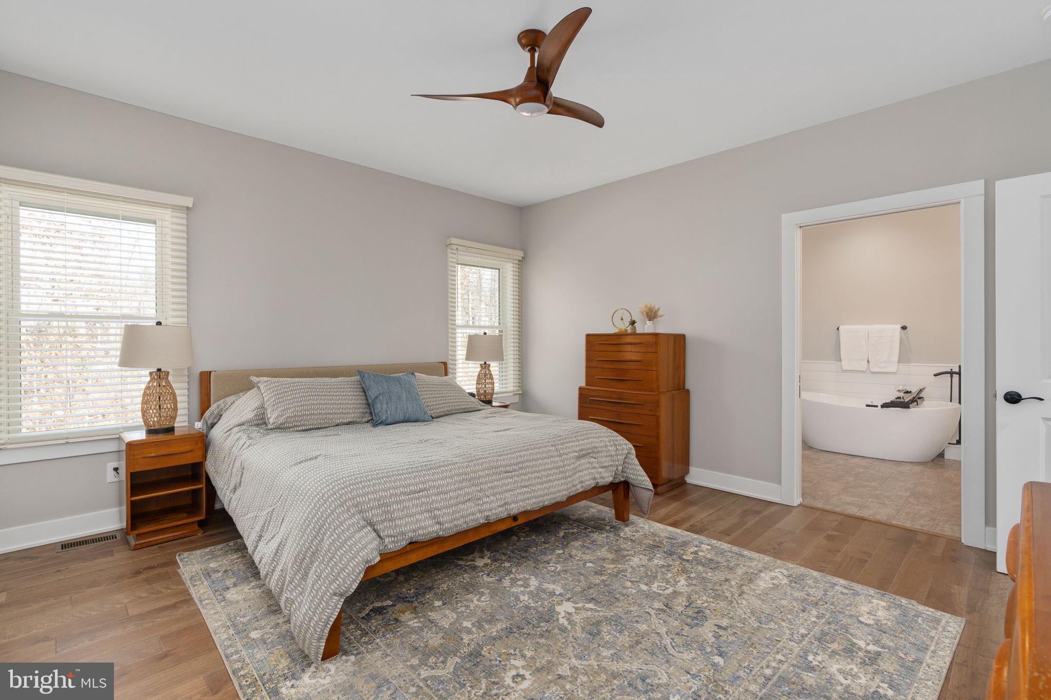 LAKE OF THE WOODS - Residential