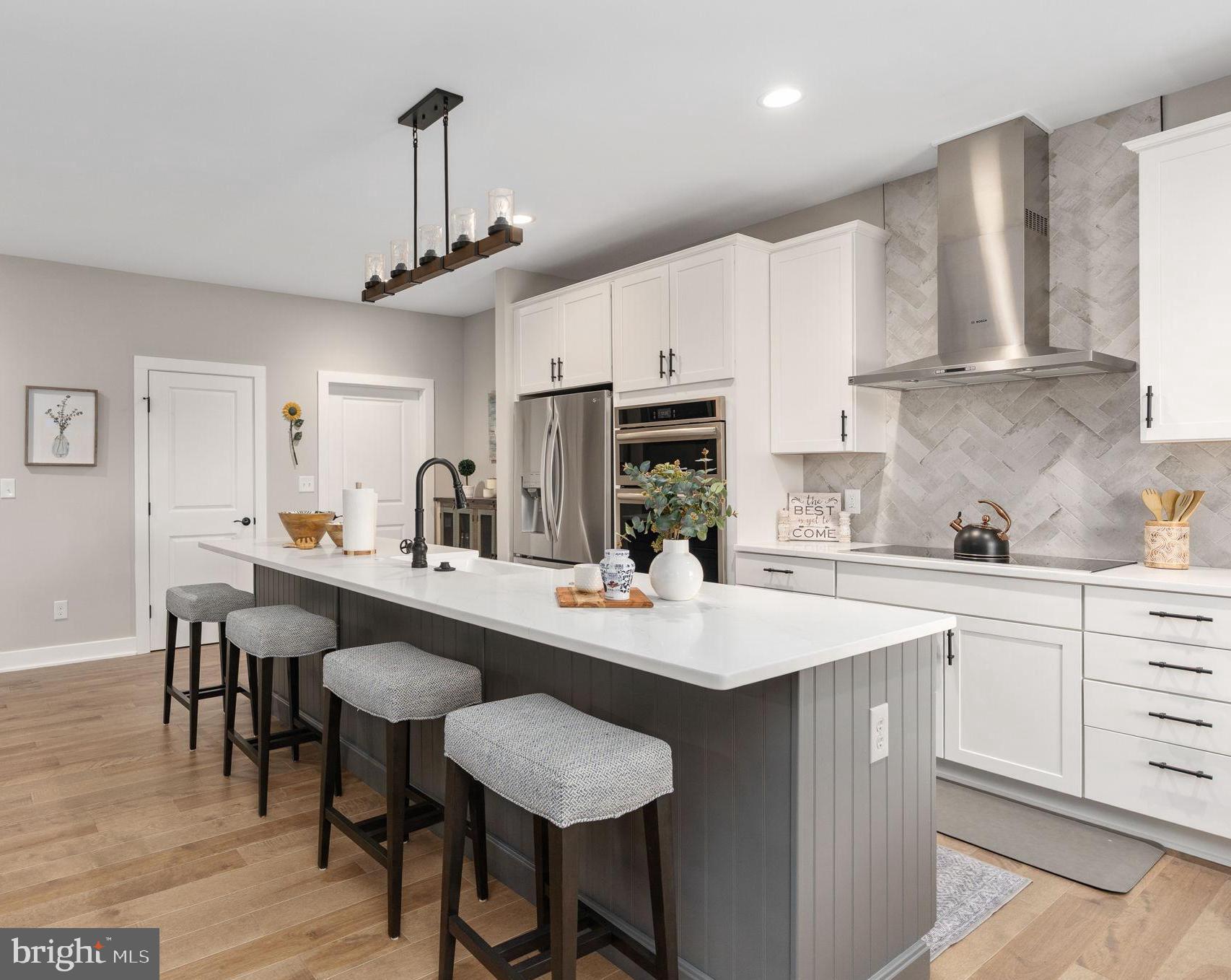 LAKE OF THE WOODS - Residential