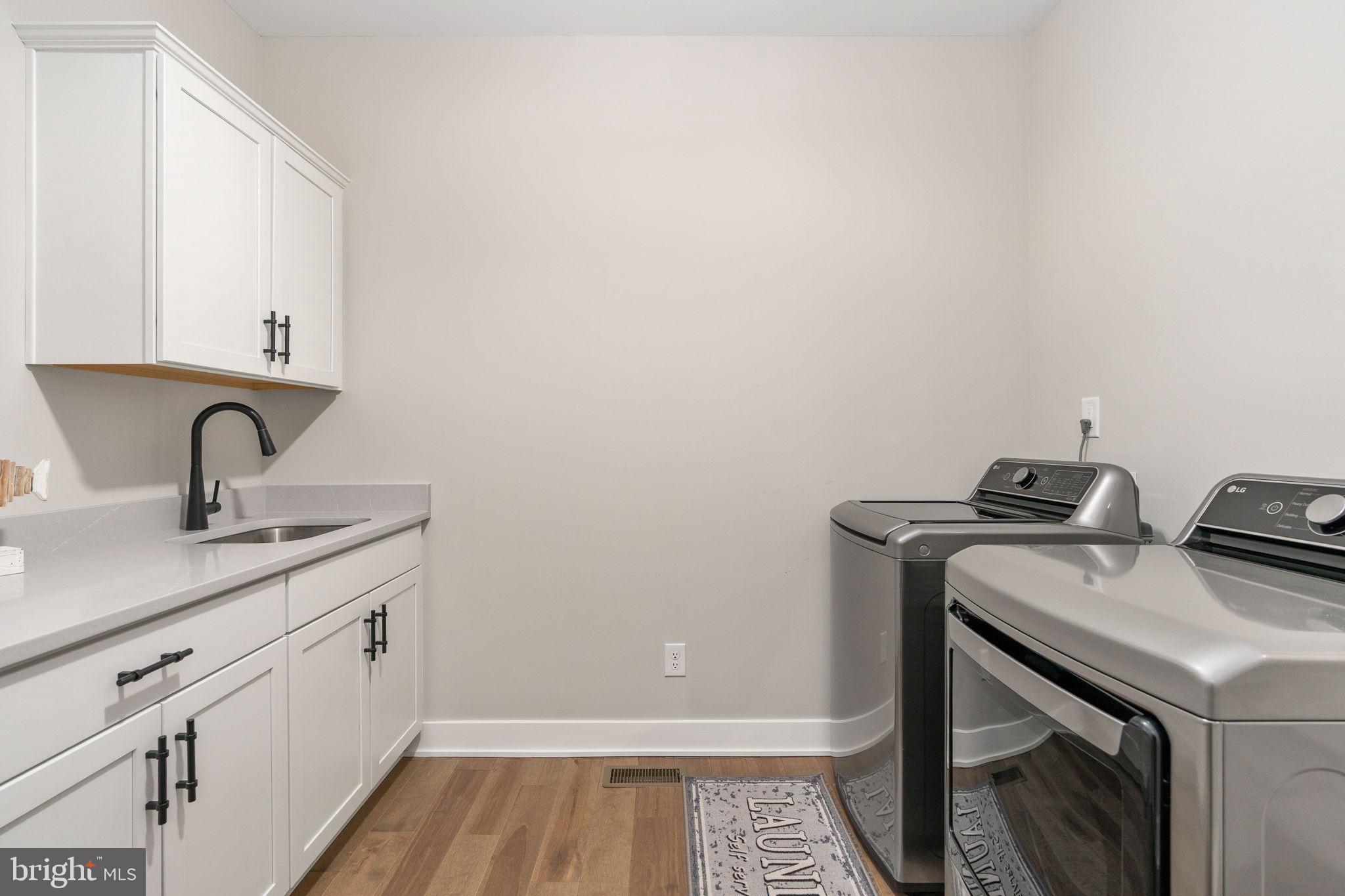 LAKE OF THE WOODS - Residential