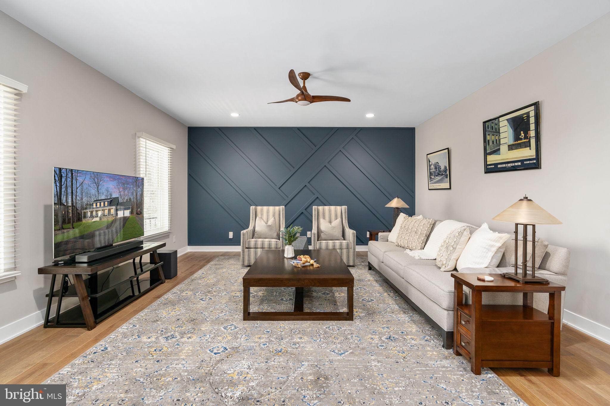 LAKE OF THE WOODS - Residential