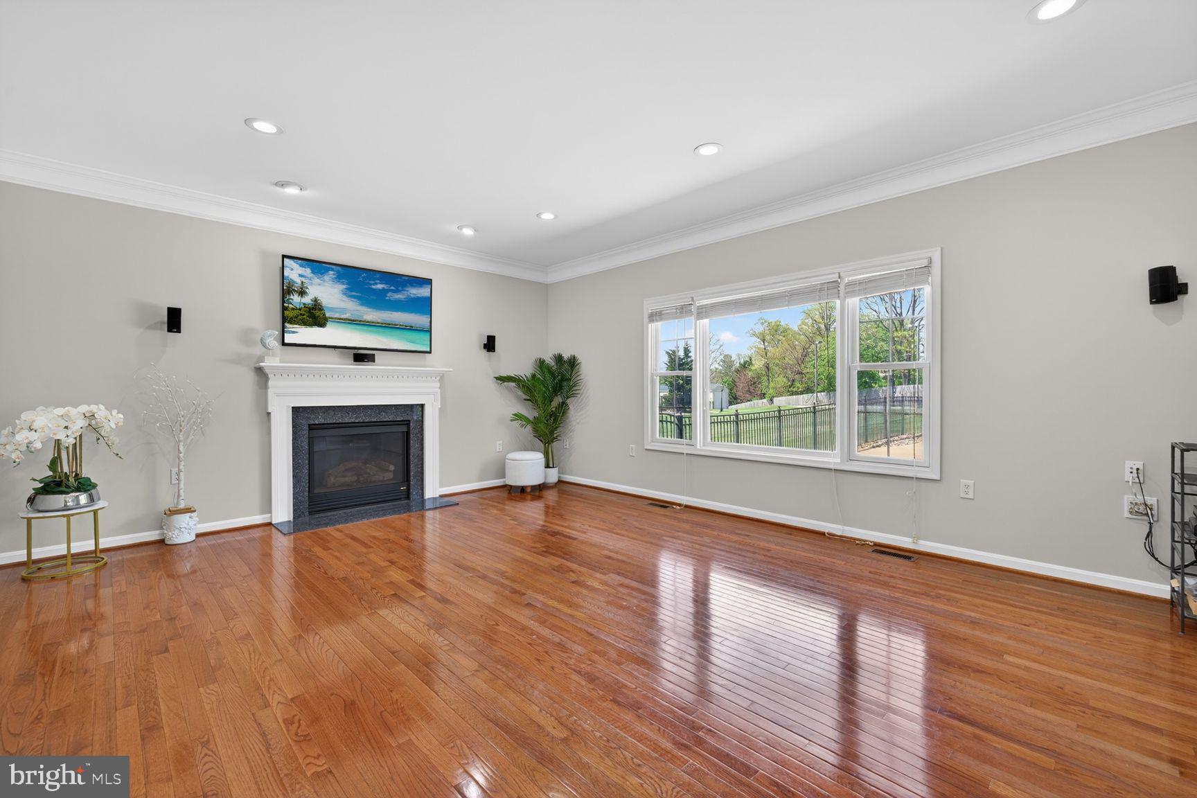 DAYS RANGE - Residential