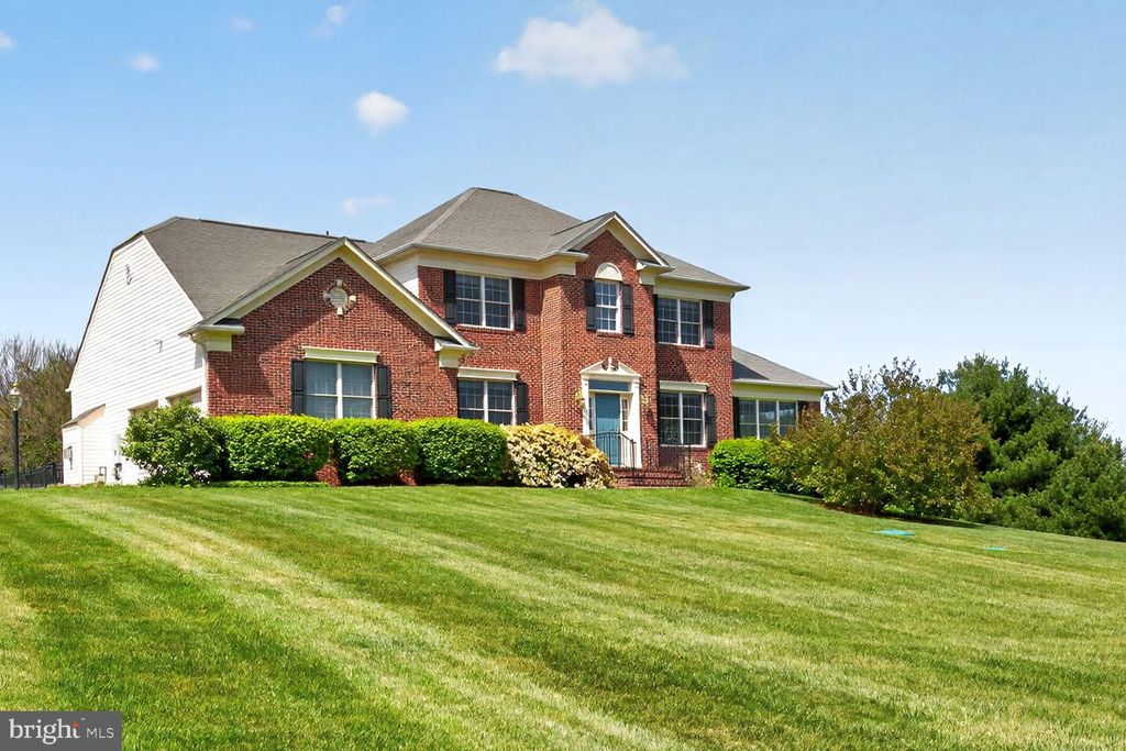 Photo of 3104 Days Court, IJAMSVILLE, MD 21754 (MLS # MDFR2080872)