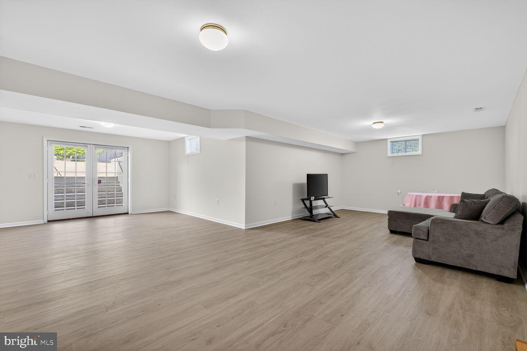 DAYS RANGE - Residential