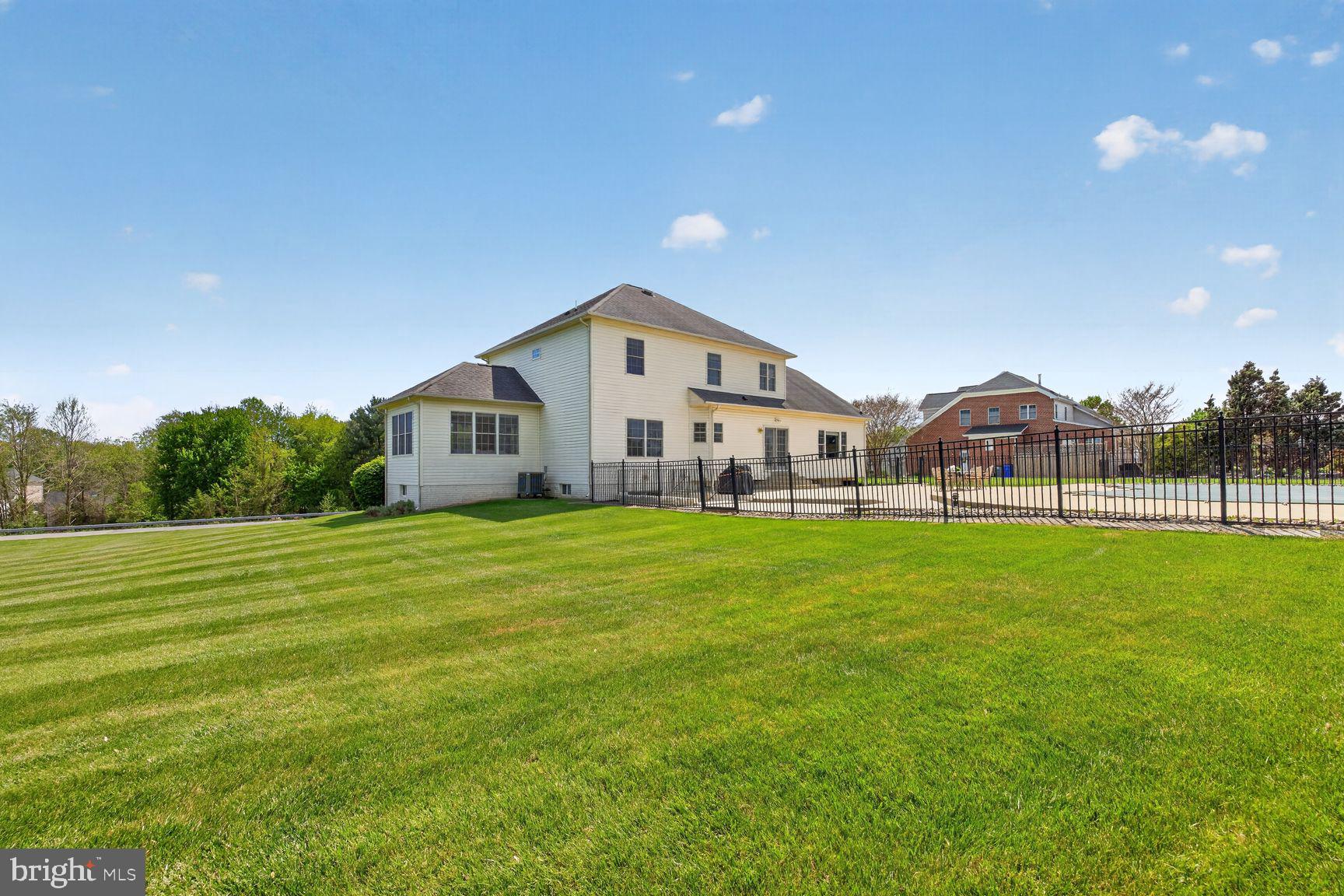 DAYS RANGE - Residential