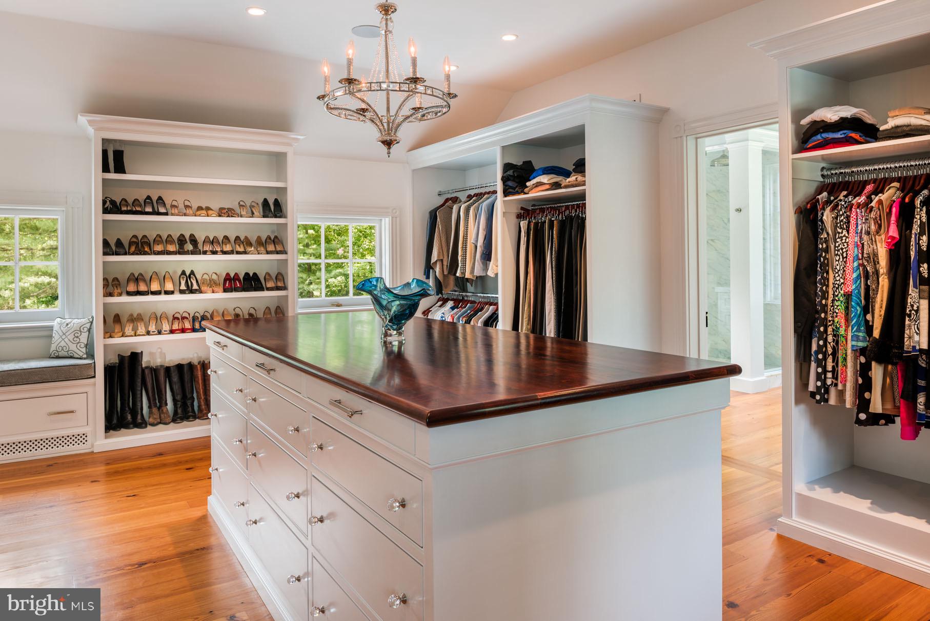 FLOURTOWN - Residential