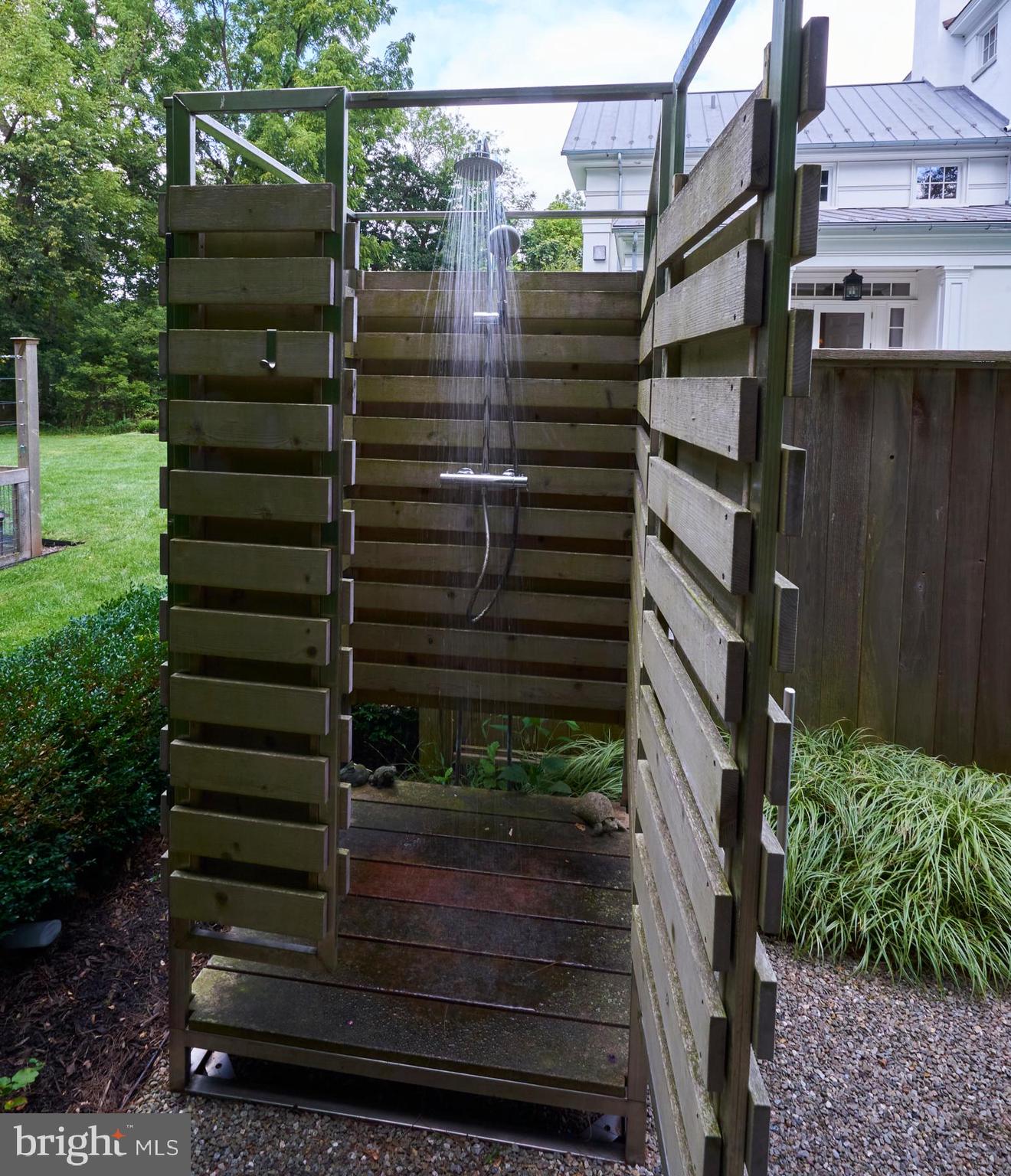 FLOURTOWN - Residential