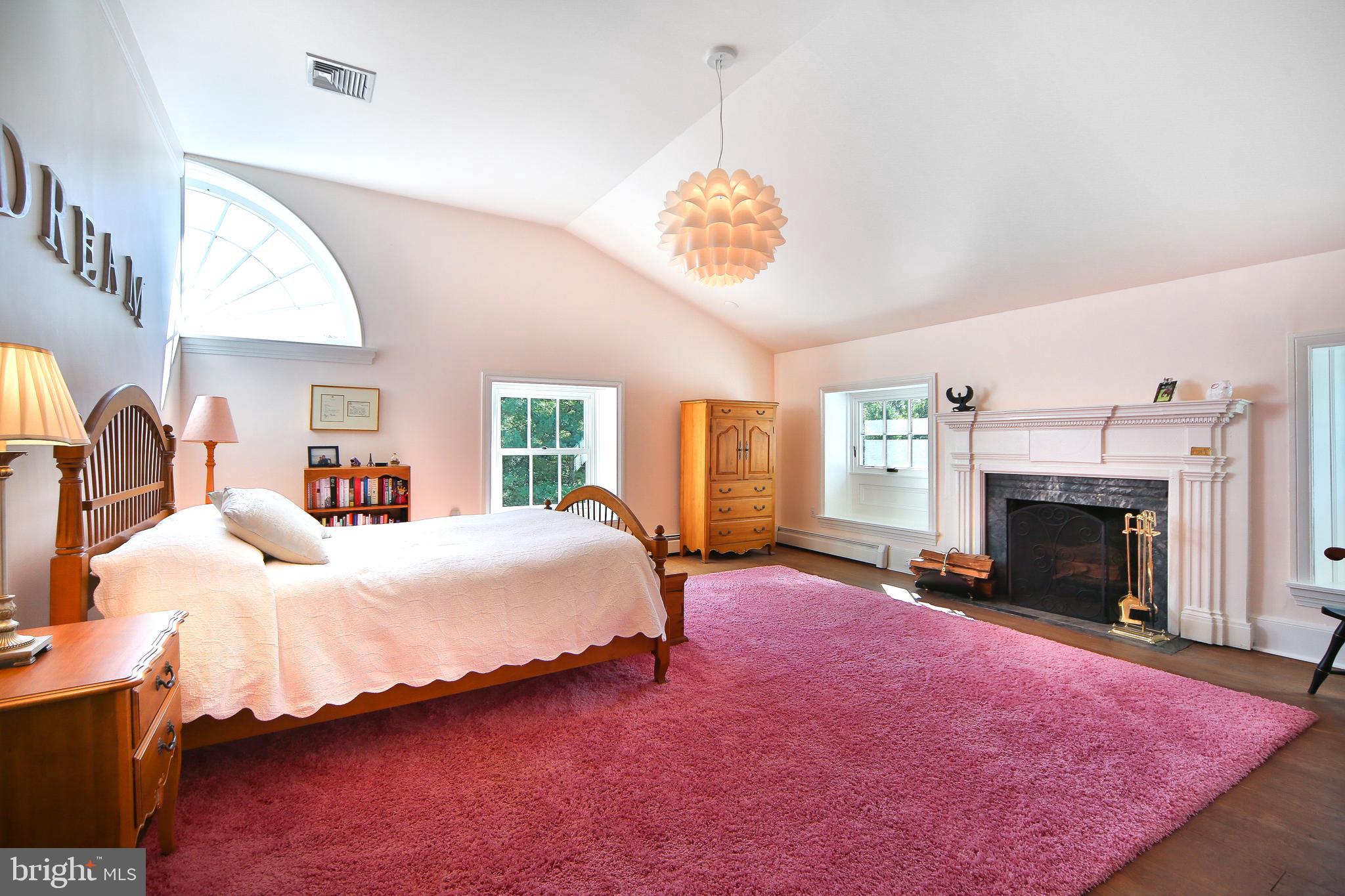 FLOURTOWN - Residential