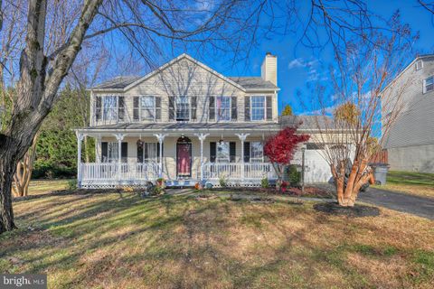 5876 PONTIAC DRIVE WOODBRIDGE VA 22193