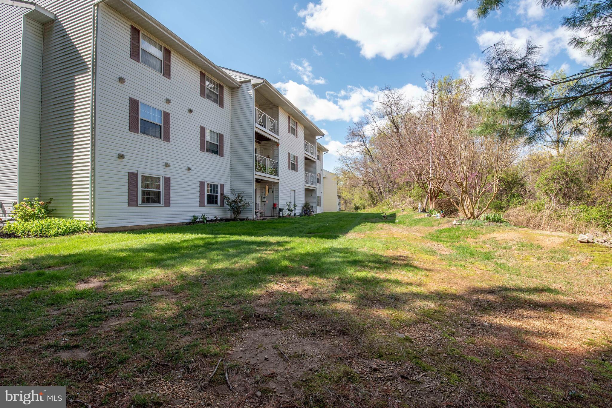 RIVERSIDE - Residential