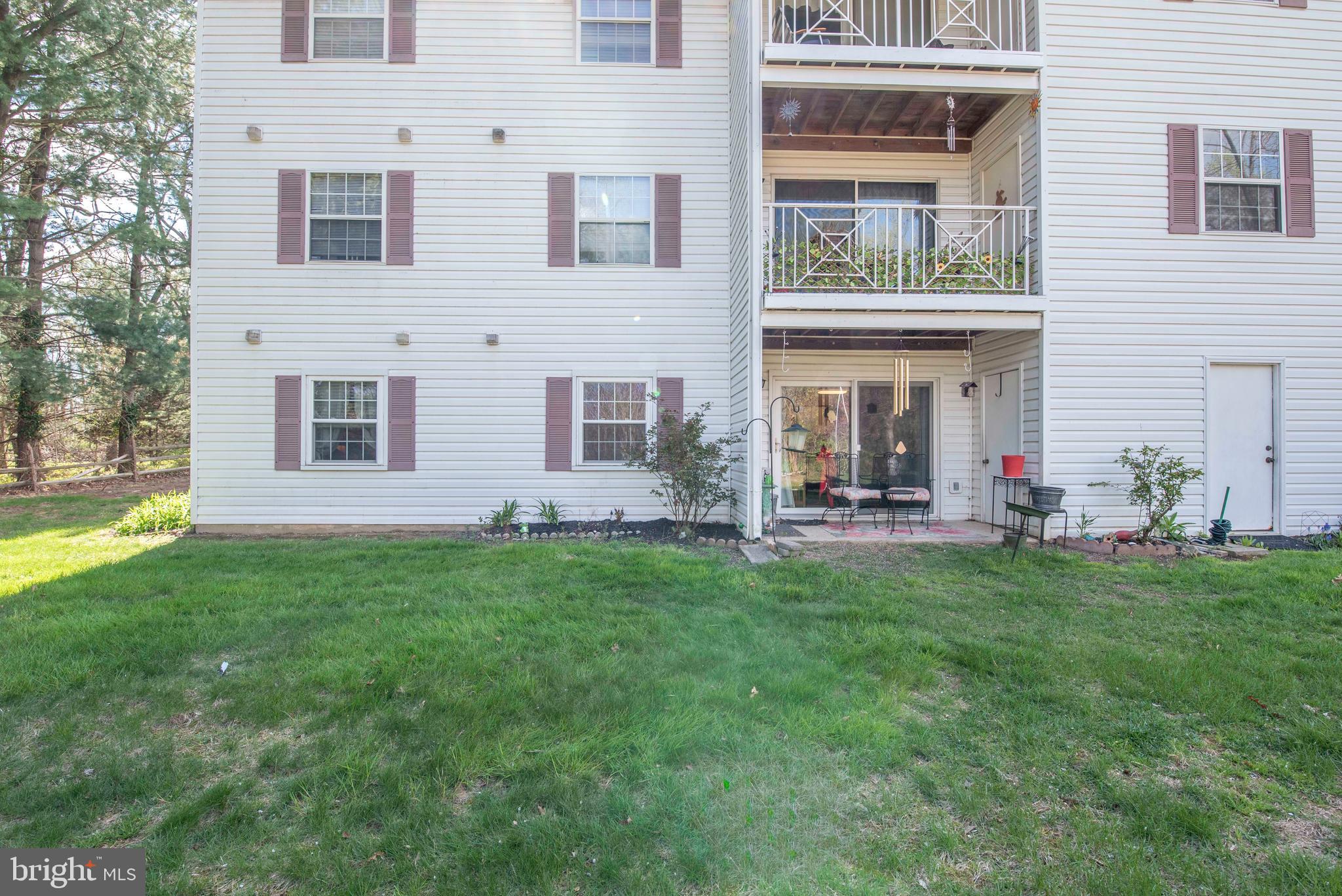 RIVERSIDE - Residential