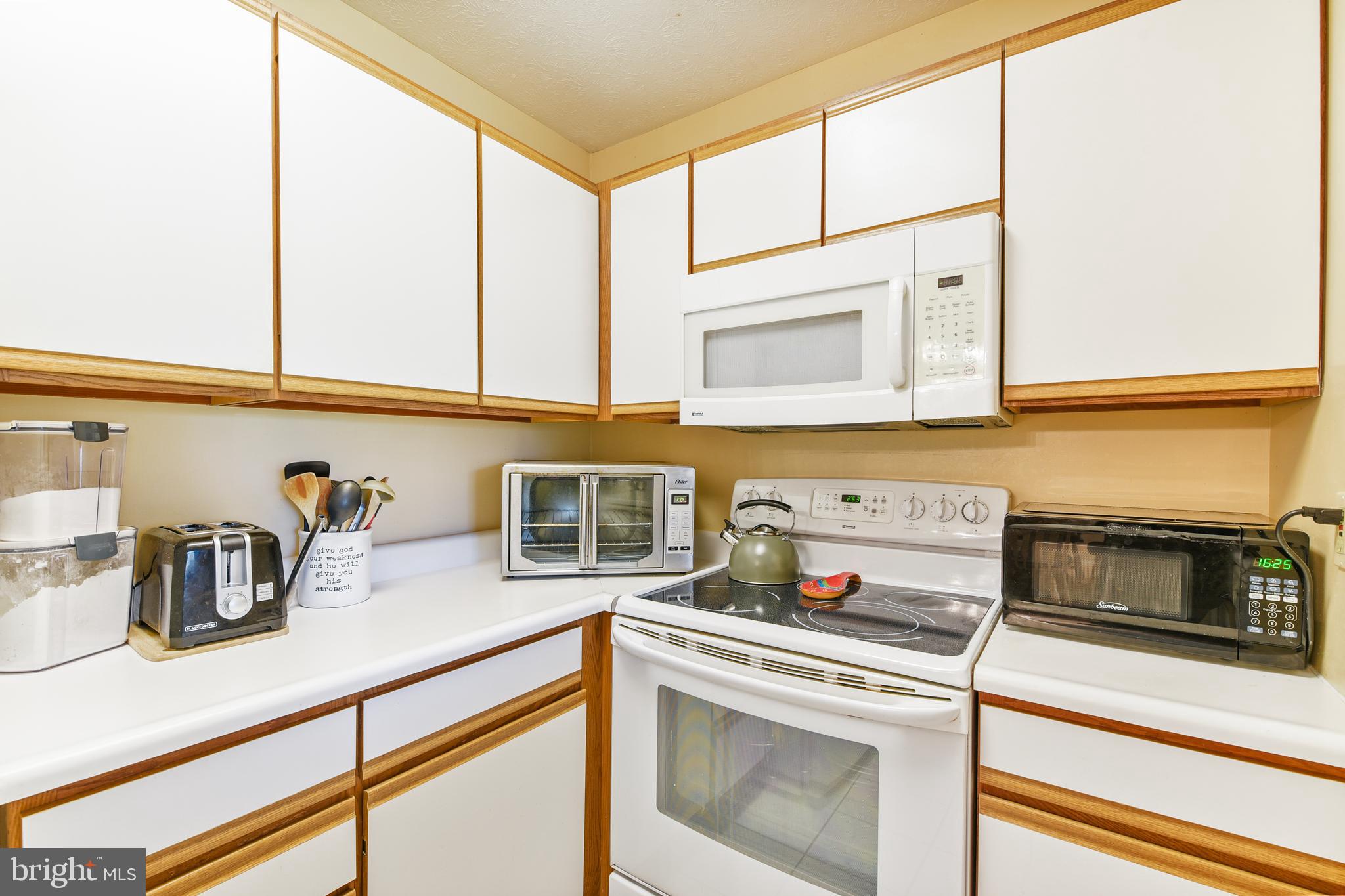 RIVERSIDE - Residential