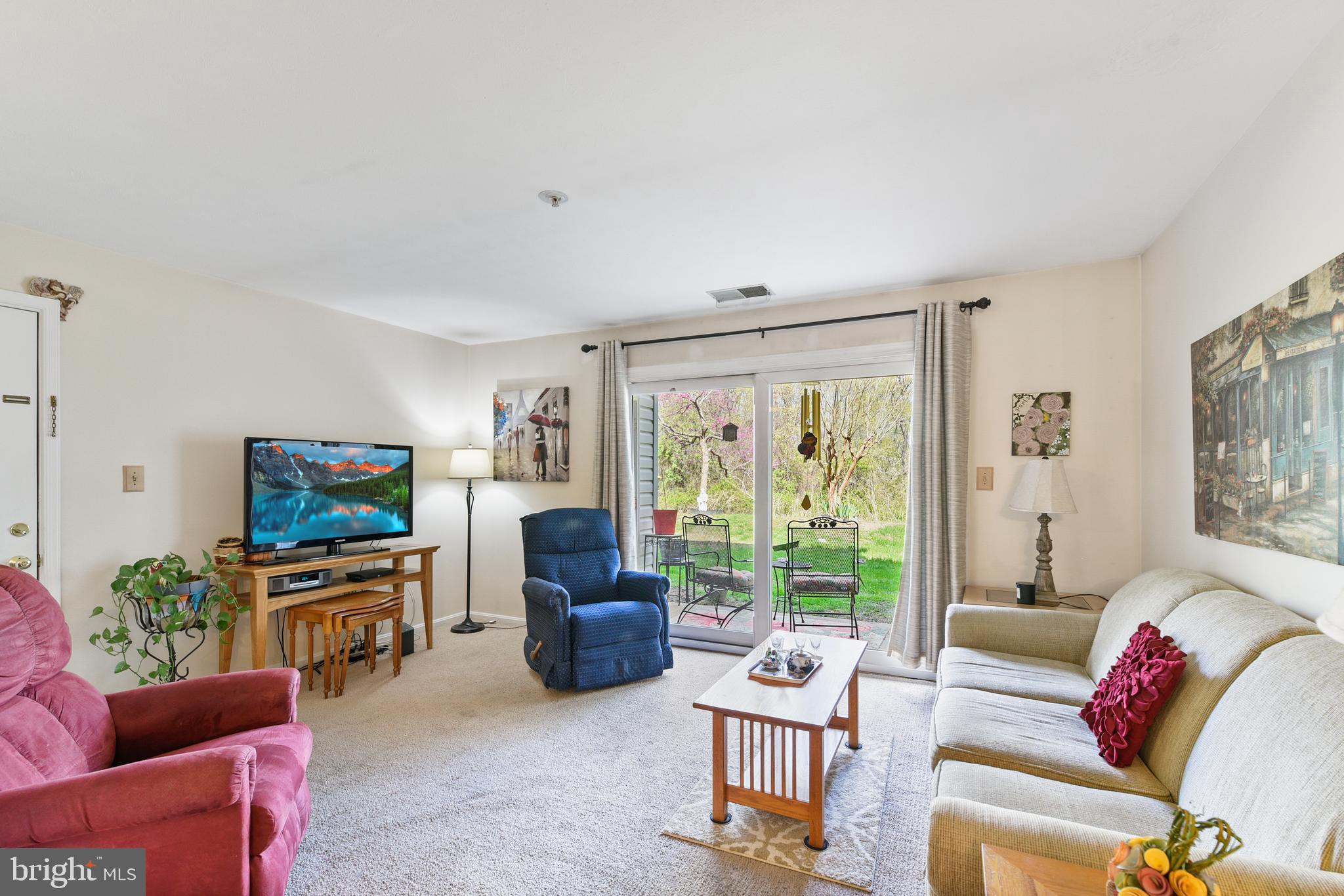 RIVERSIDE - Residential