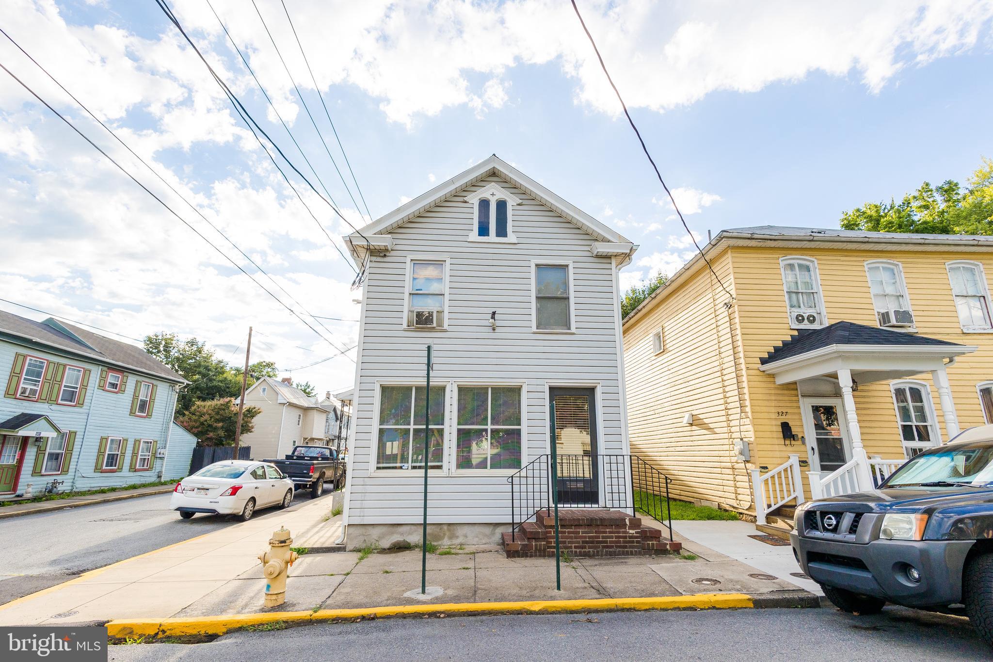 MARTINSBURG - Residential Lease