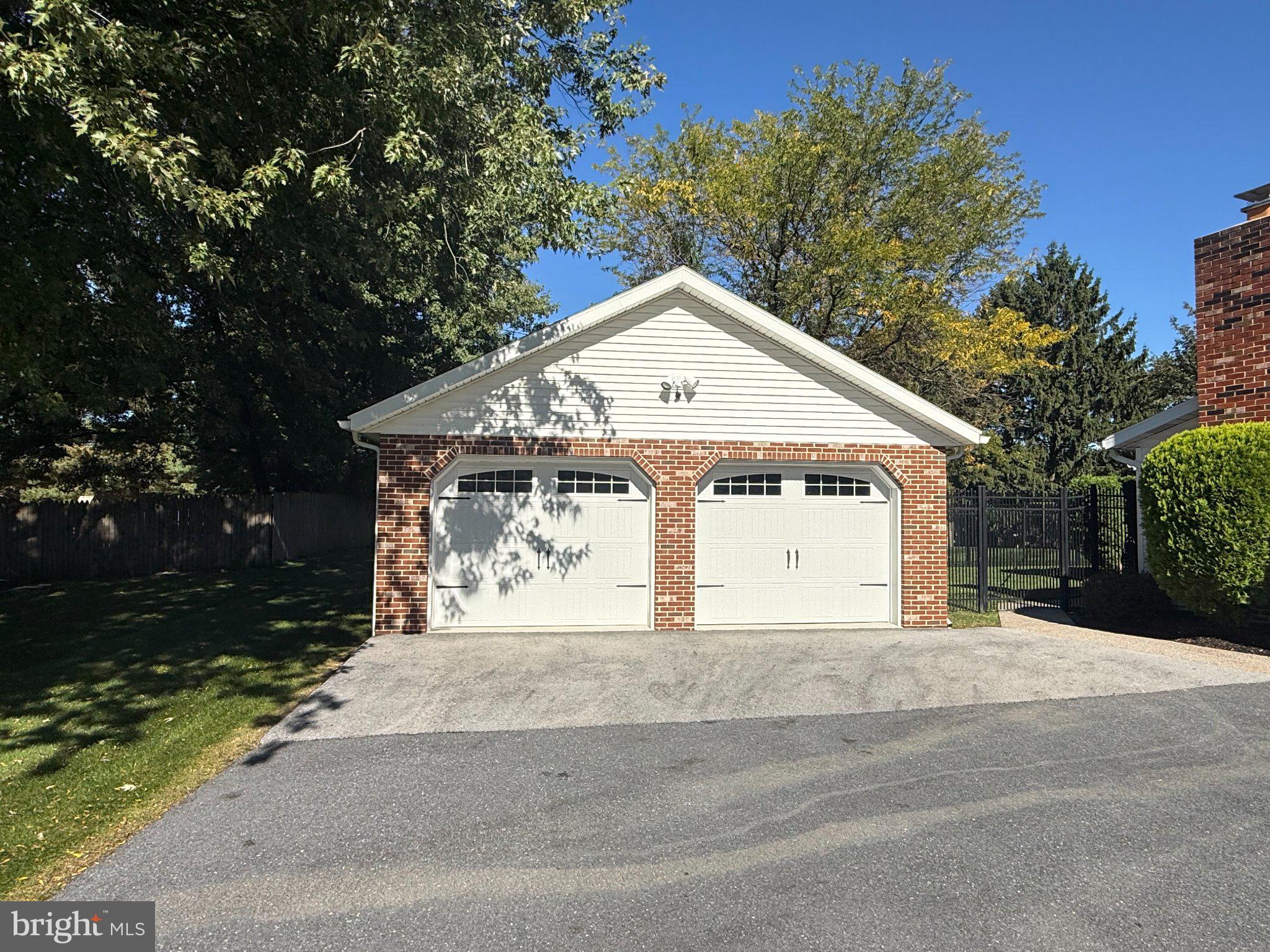 4431 PASTURE DRIVE