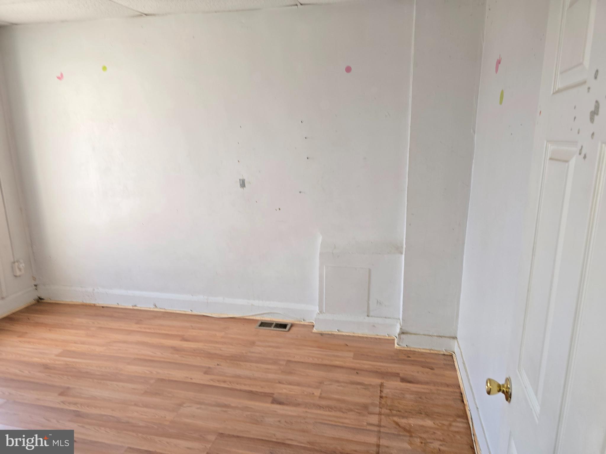 HIGHLANDTOWN - Residential