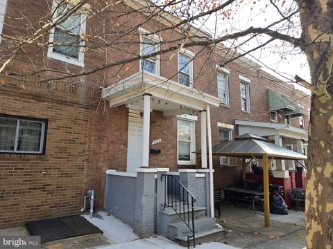 Photo of 453 N Bouldin Street N, BALTIMORE, MD 21224 (MLS # MDBA2195546)