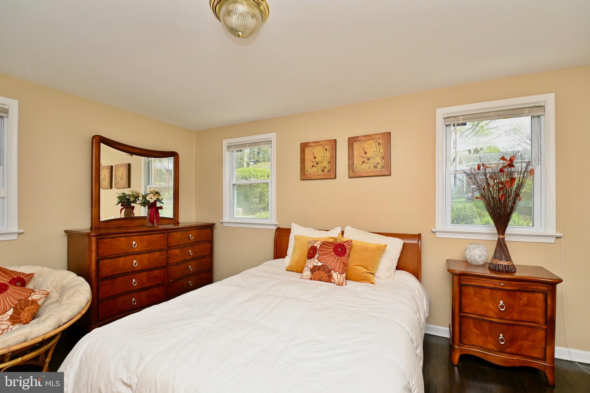 CAMP SPRINGS - Residential