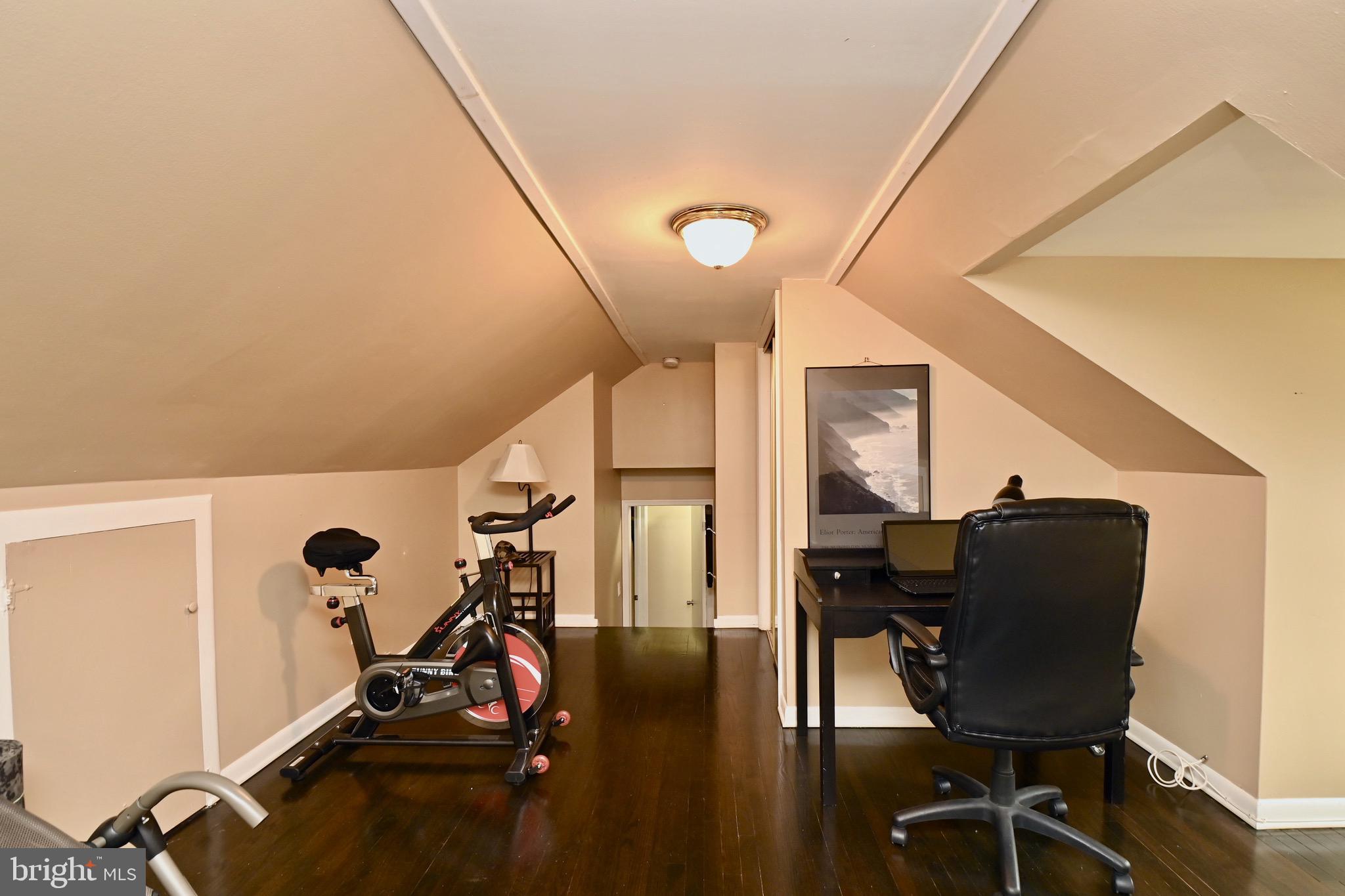 CAMP SPRINGS - Residential