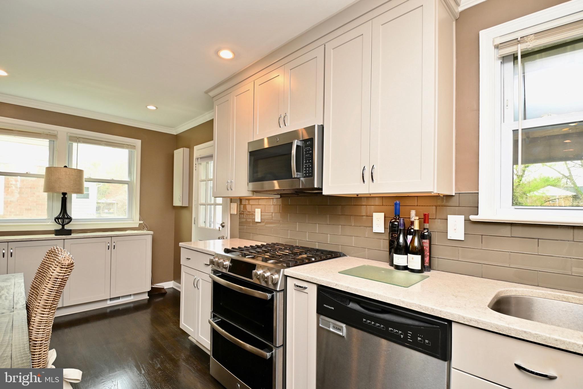 CAMP SPRINGS - Residential