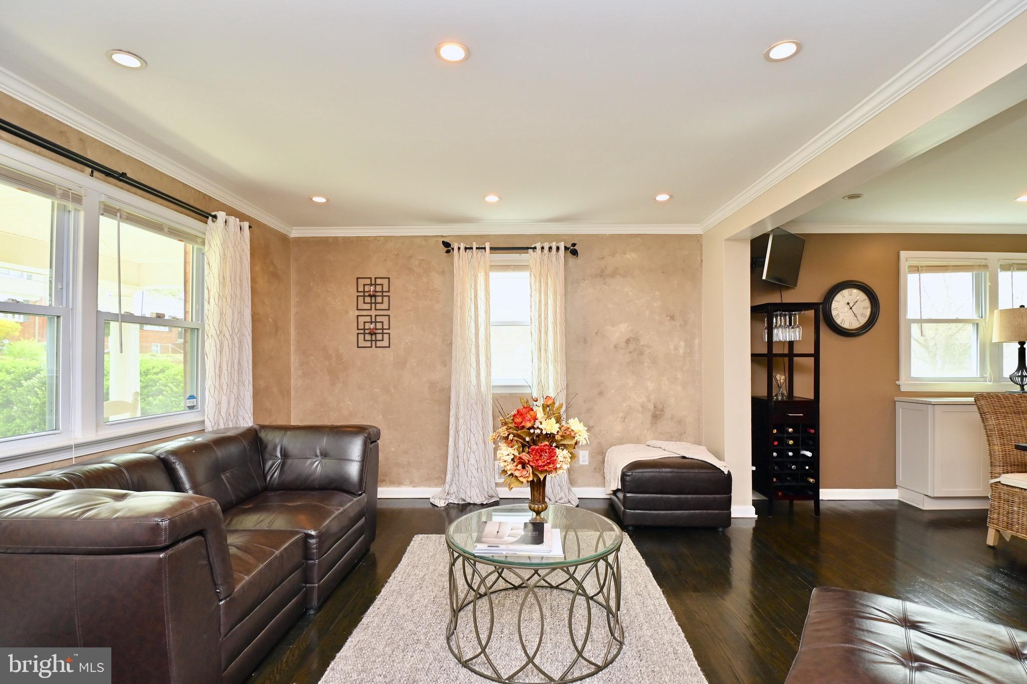 CAMP SPRINGS - Residential