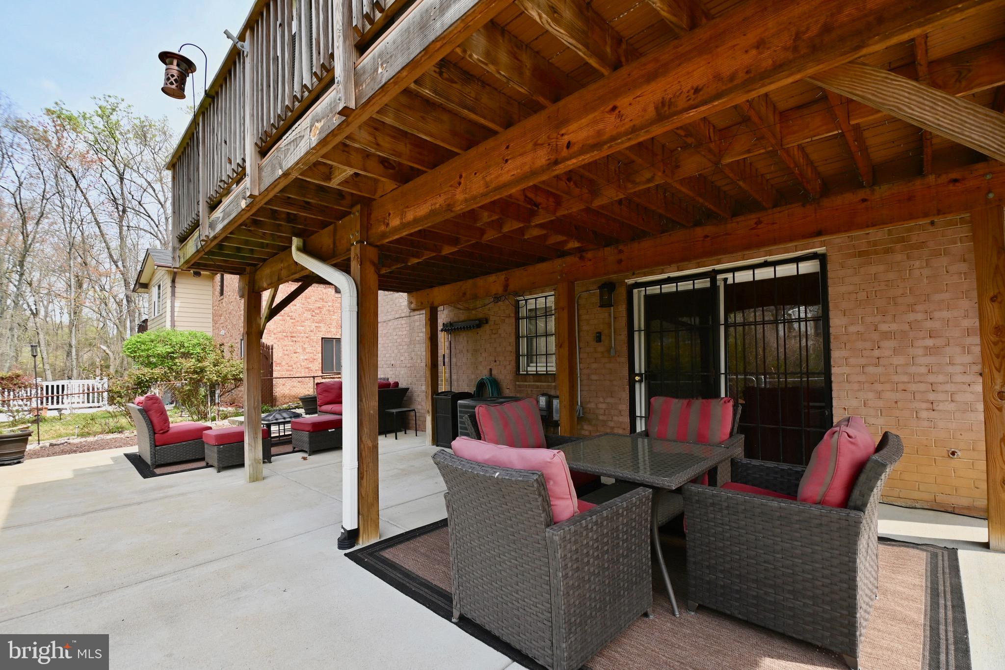 CAMP SPRINGS - Residential