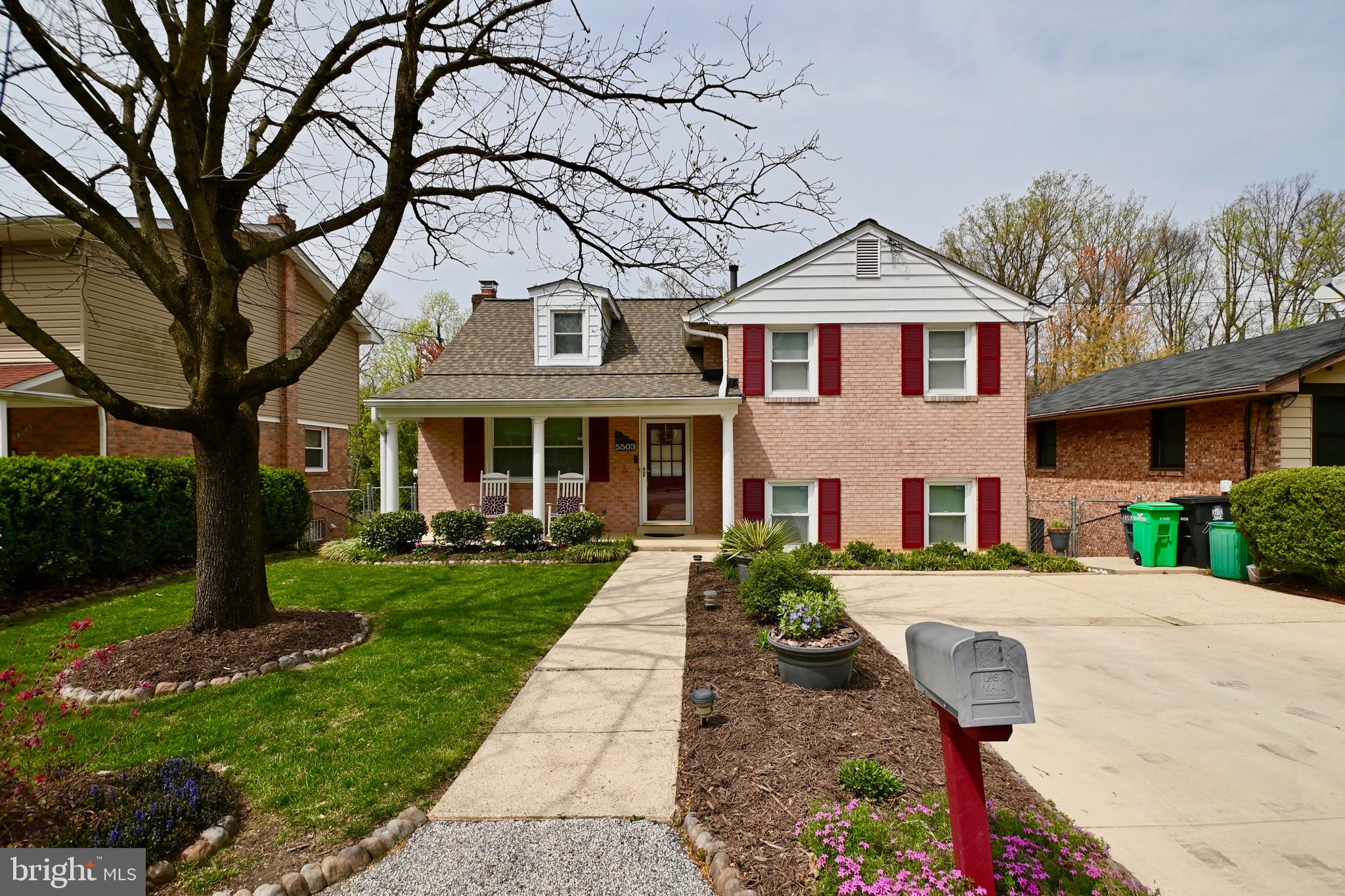 CAMP SPRINGS - Residential